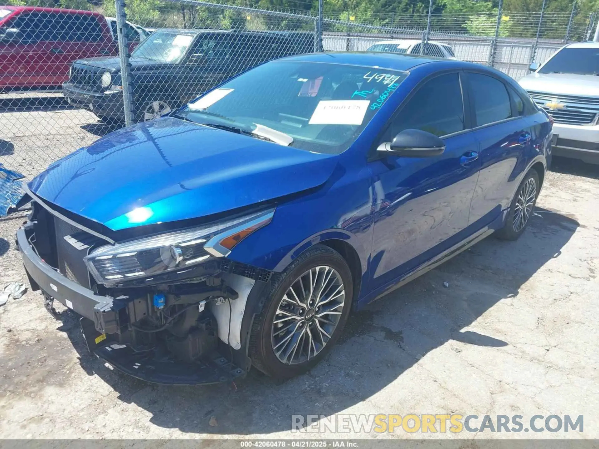2 fotografías del automóvil dañado 3KPF54AD9RE764941 KIA FORTE 2024