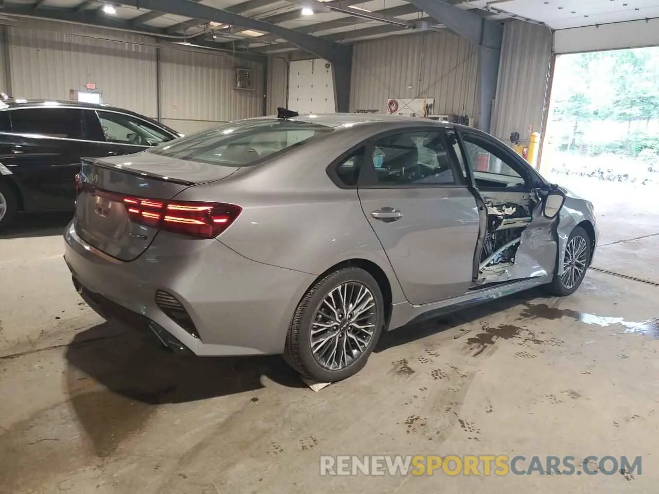 3 fotografías del automóvil dañado 3KPF54ADXRE691949 KIA FORTE 2024