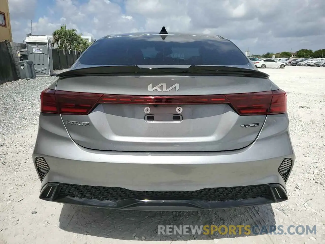 6 fotografías del automóvil dañado 3KPF54ADXRE810485 KIA FORTE 2024