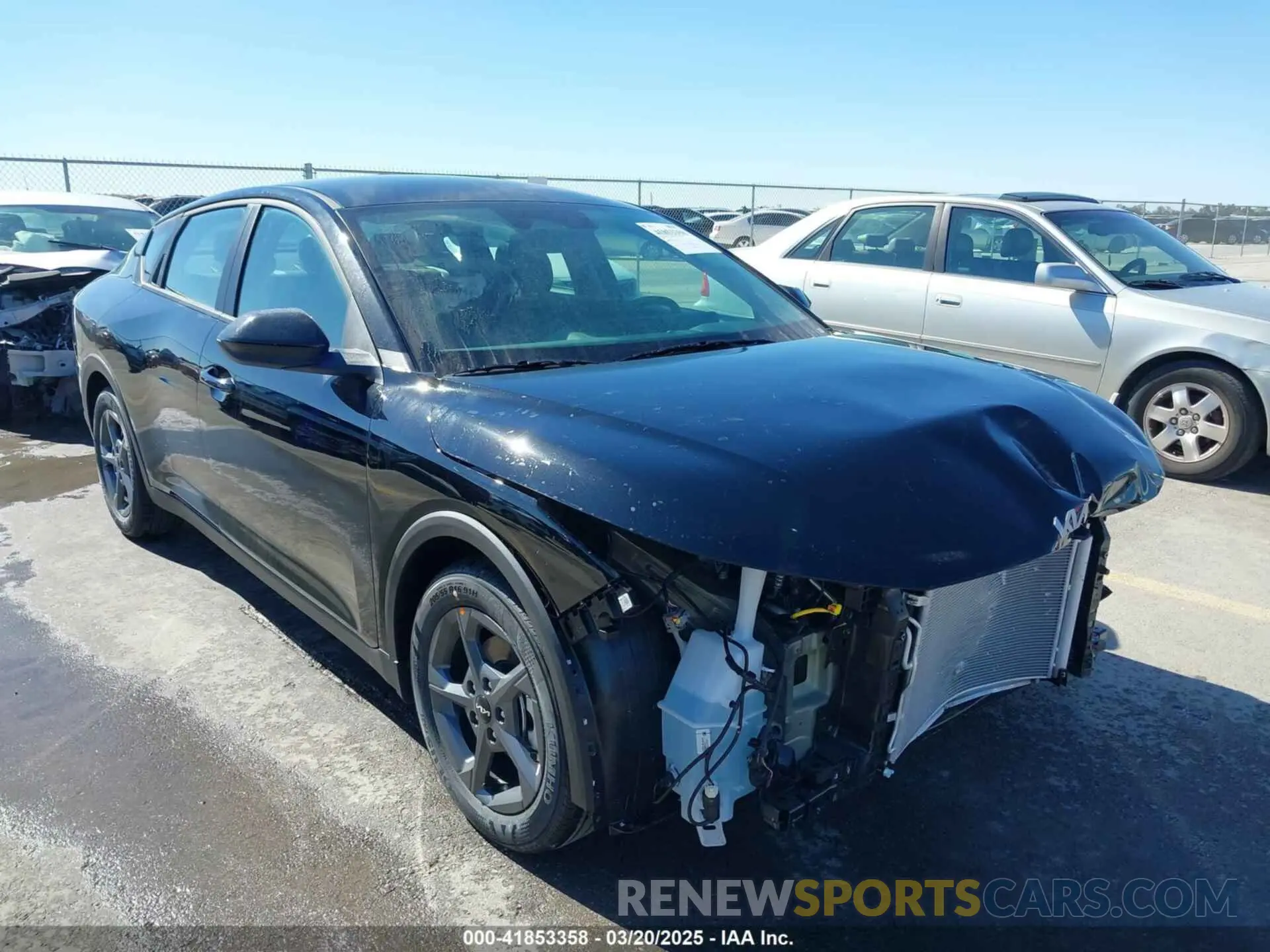 1 fotografías del automóvil dañado 3KPFT4DE2SE094889 KIA K4 2025