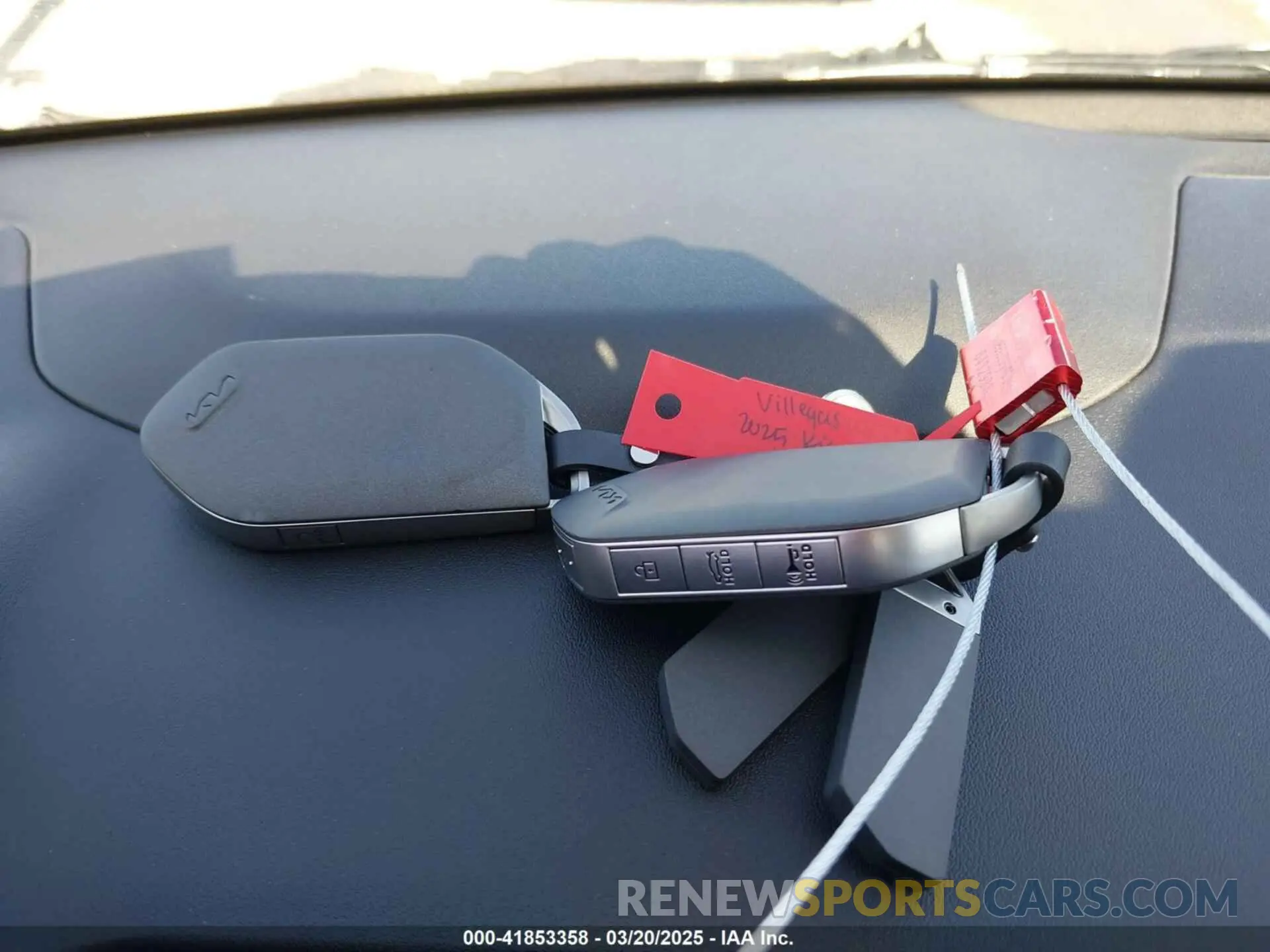 11 fotografías del automóvil dañado 3KPFT4DE2SE094889 KIA K4 2025