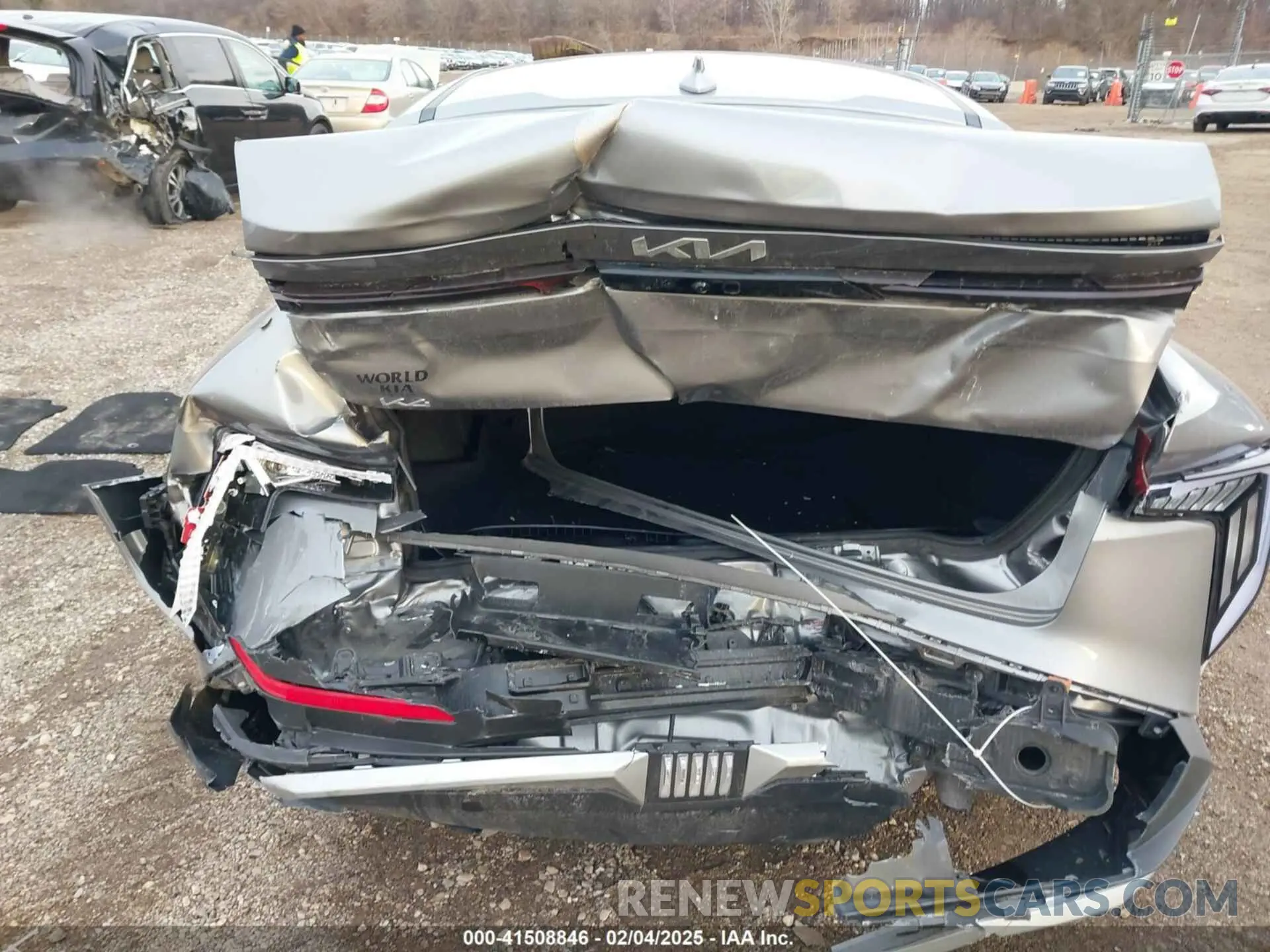 6 fotografías del automóvil dañado 3KPFT4DE3SE009462 KIA K4 2025