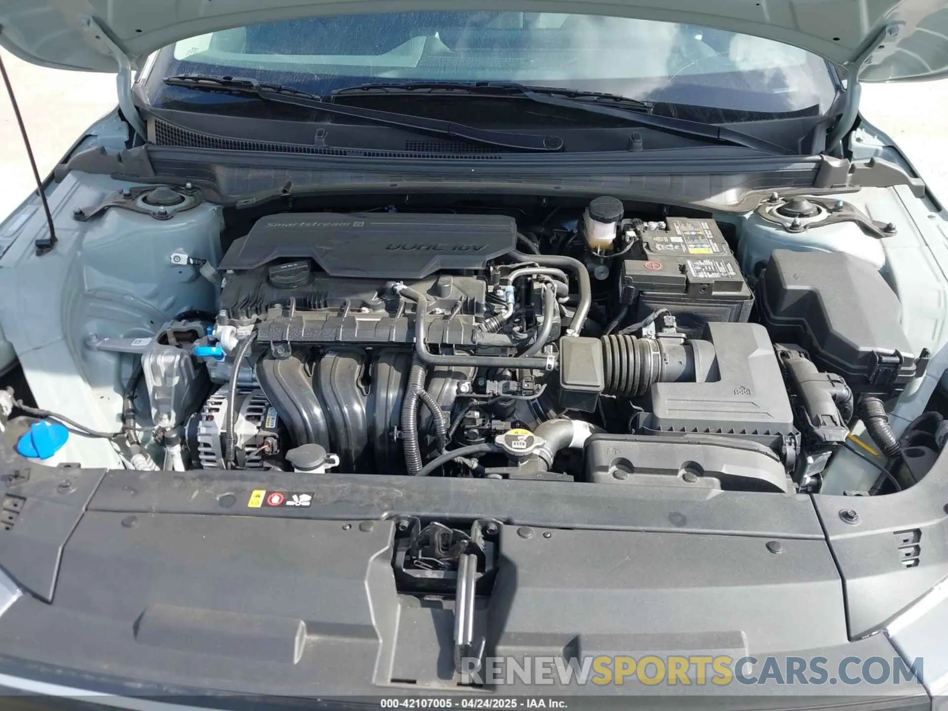 10 fotografías del automóvil dañado 3KPFT4DE4SE003606 KIA K4 2025