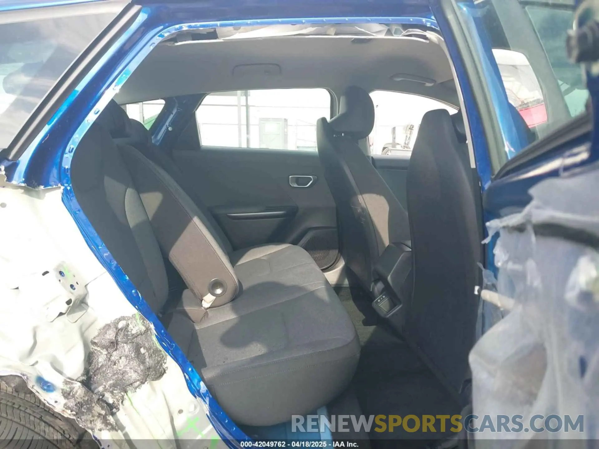 8 fotografías del automóvil dañado 3KPFT4DE4SE003802 KIA K4 2025