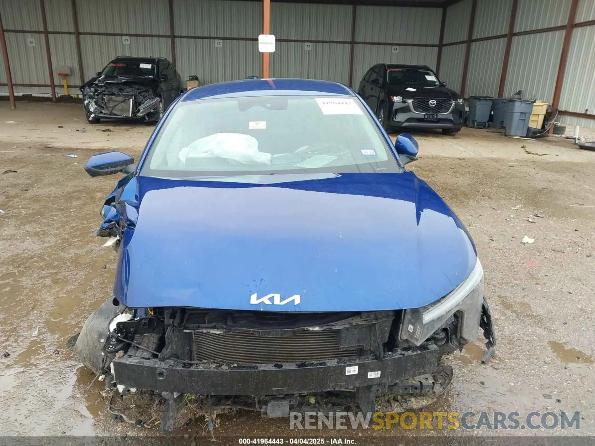 12 fotografías del automóvil dañado 3KPFT4DE4SE014816 KIA K4 2025
