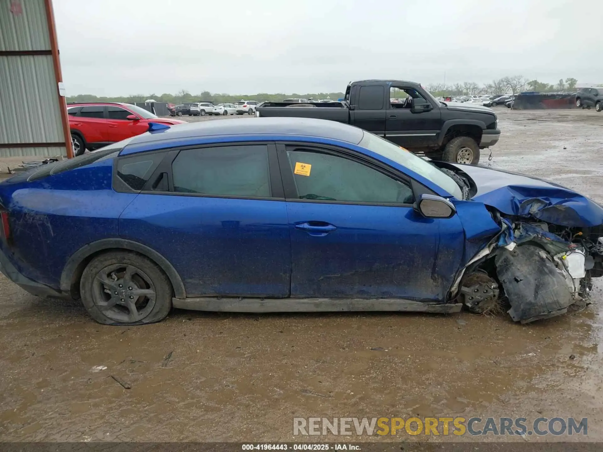 13 fotografías del automóvil dañado 3KPFT4DE4SE014816 KIA K4 2025