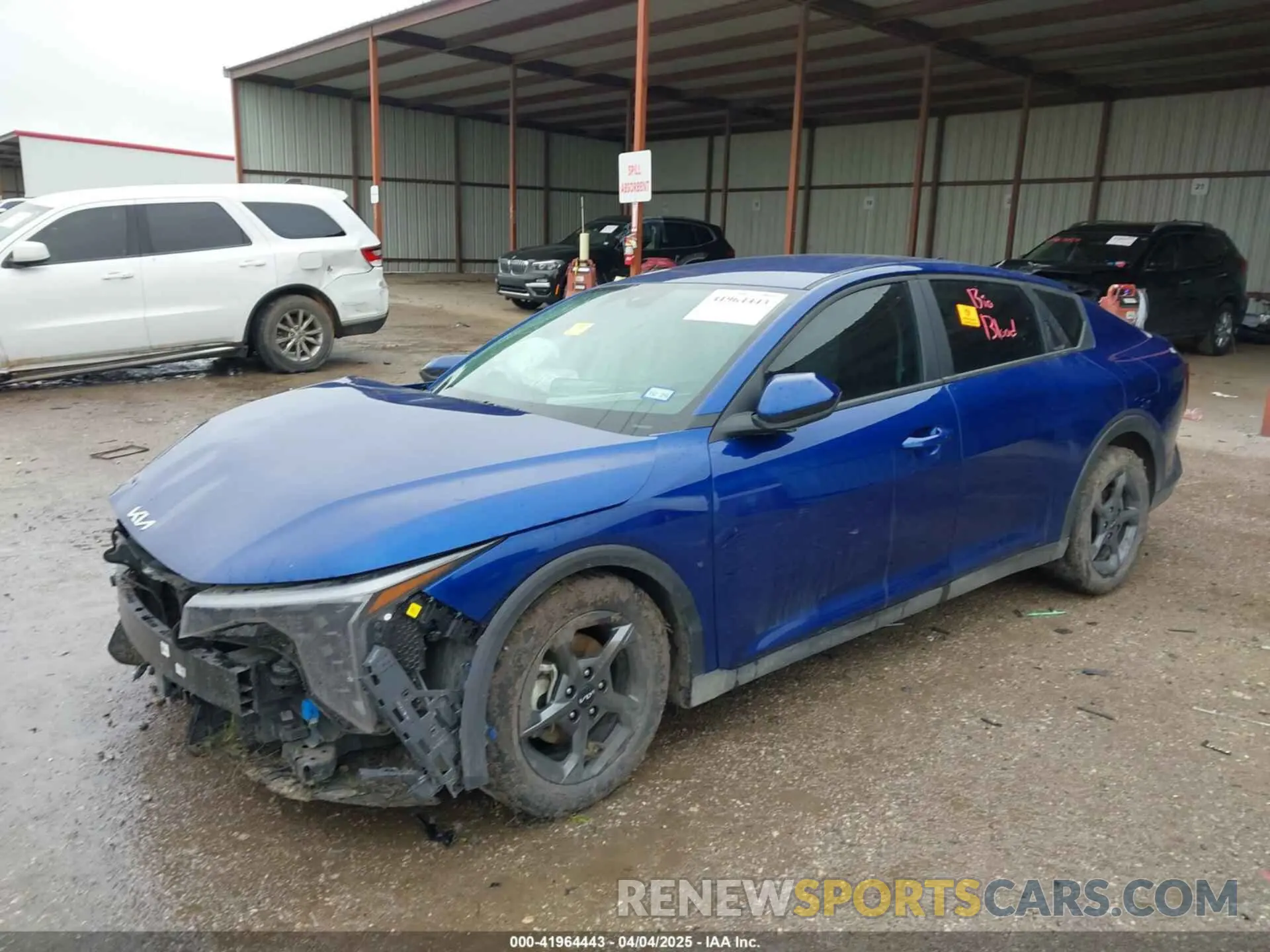 2 fotografías del automóvil dañado 3KPFT4DE4SE014816 KIA K4 2025