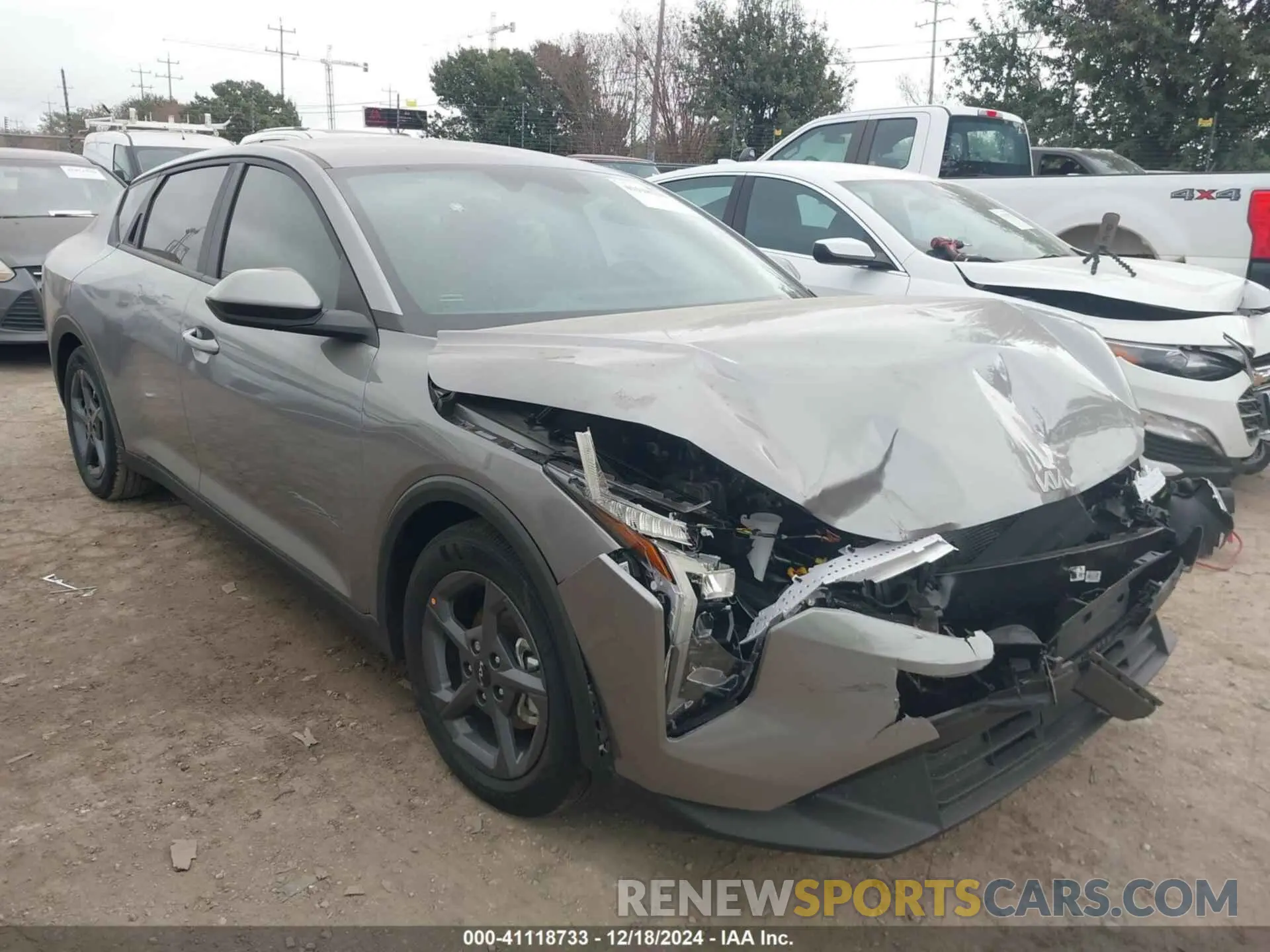 1 fotografías del automóvil dañado 3KPFT4DE5SE013044 KIA K4 2025
