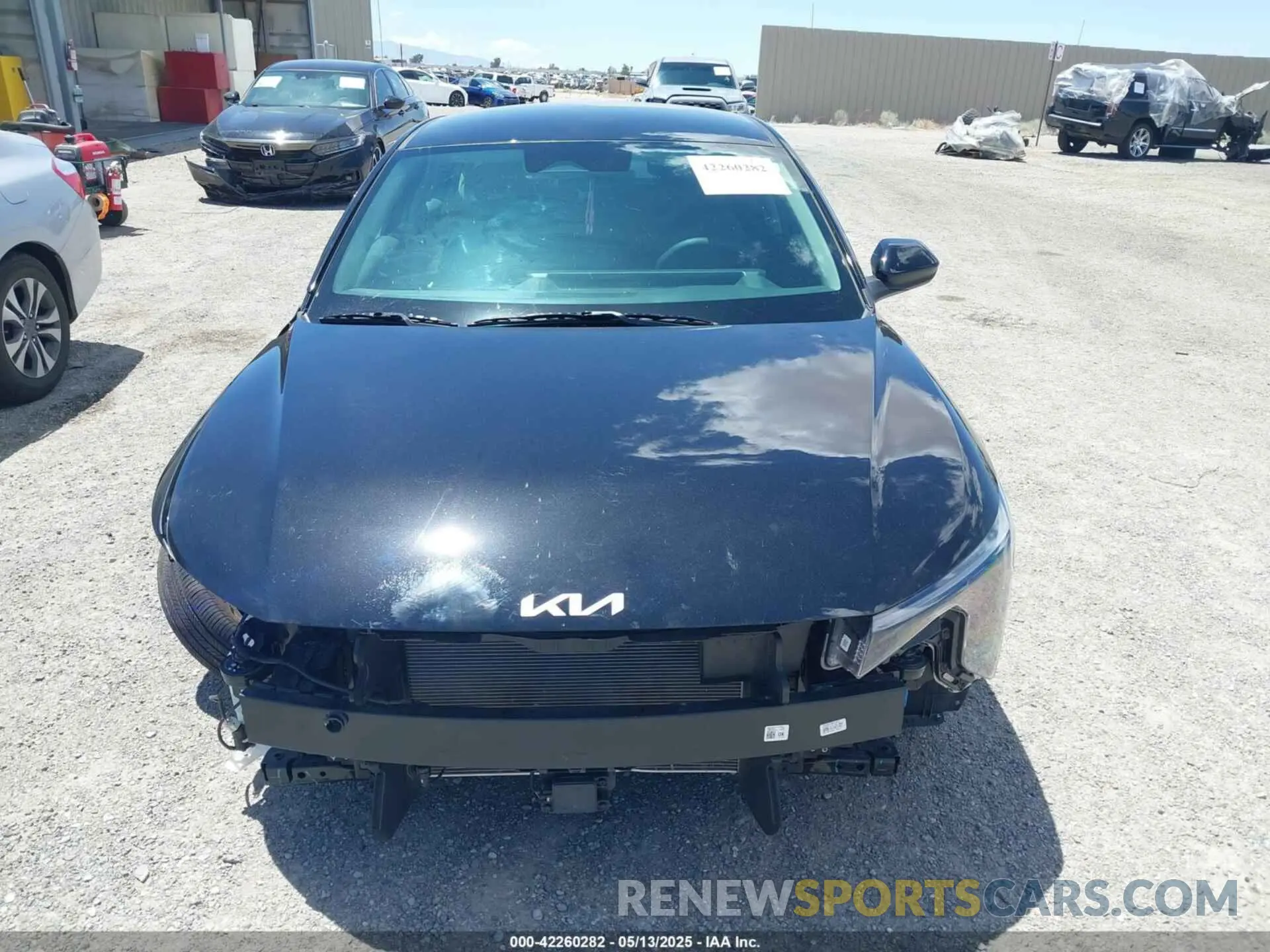 13 fotografías del automóvil dañado 3KPFT4DE6SE038924 KIA K4 2025