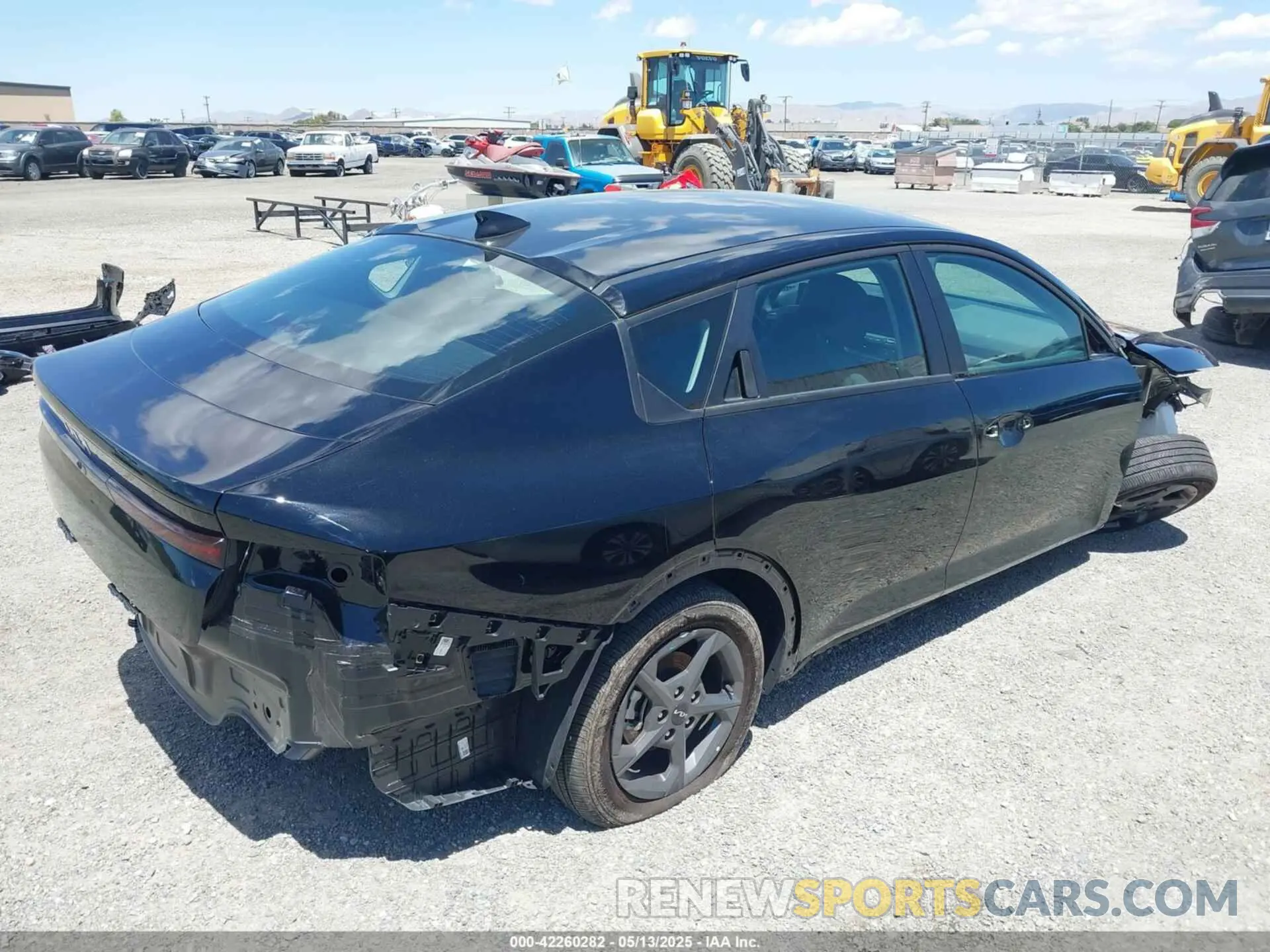 4 fotografías del automóvil dañado 3KPFT4DE6SE038924 KIA K4 2025