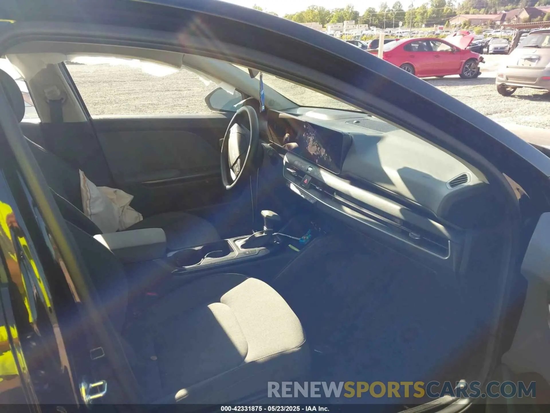 5 fotografías del automóvil dañado 3KPFT4DE6SE094281 KIA K4 2025