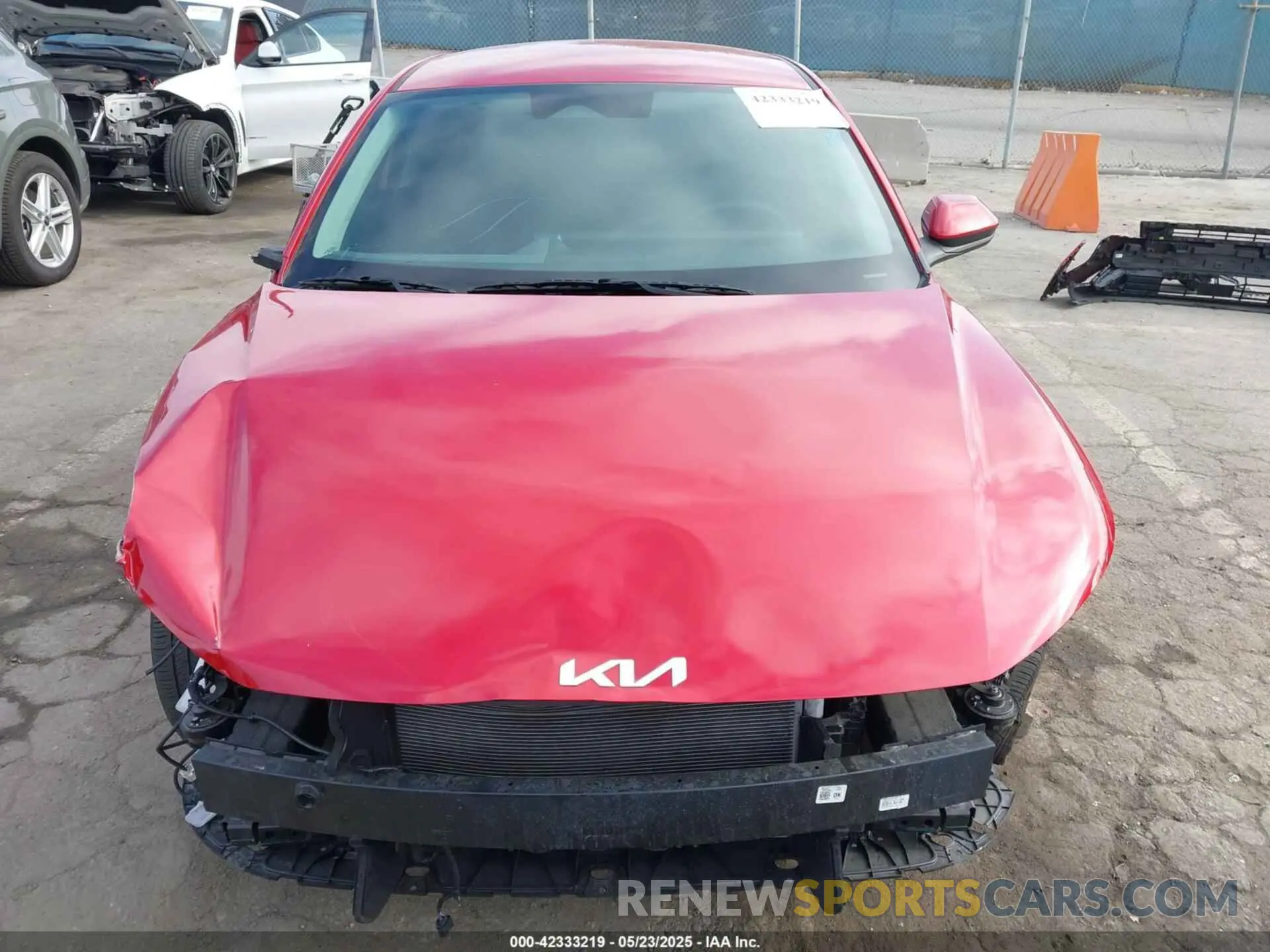 13 fotografías del automóvil dañado 3KPFT4DE8SE022546 KIA K4 2025