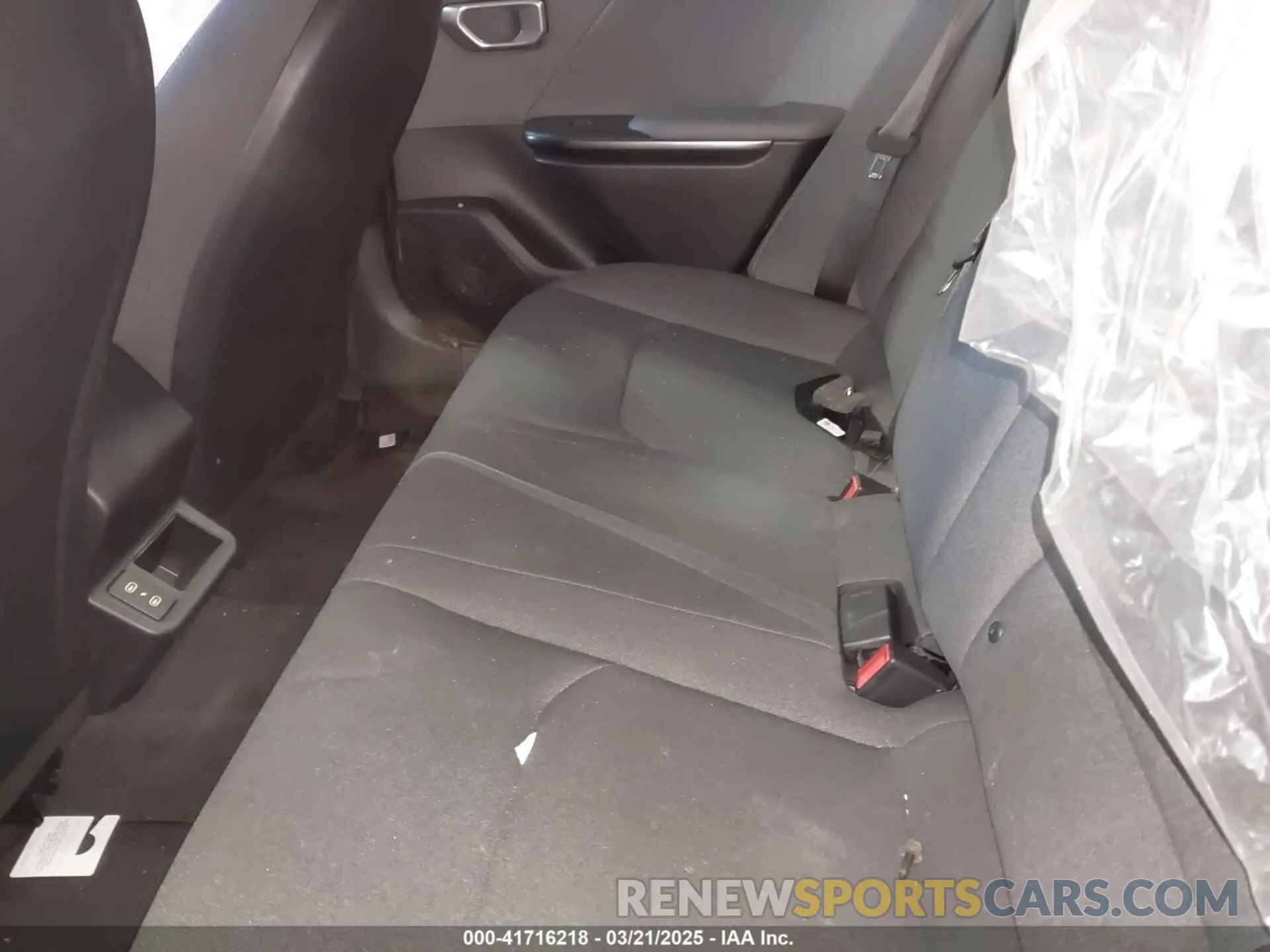 8 fotografías del automóvil dañado 3KPFT4DE8SE025012 KIA K4 2025