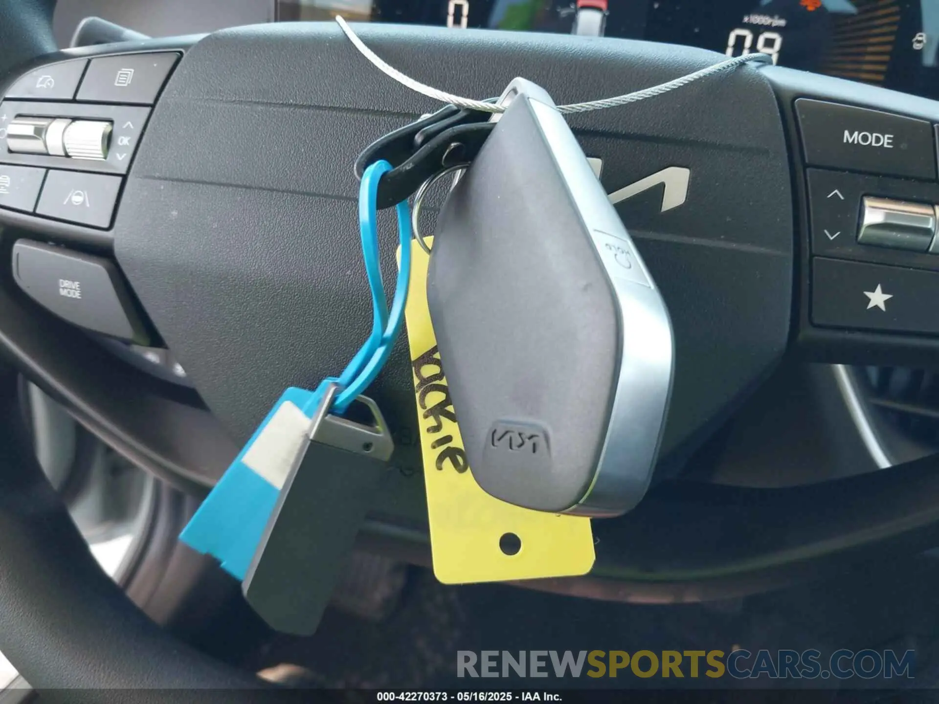 11 fotografías del automóvil dañado 3KPFT4DE8SE114725 KIA K4 2025