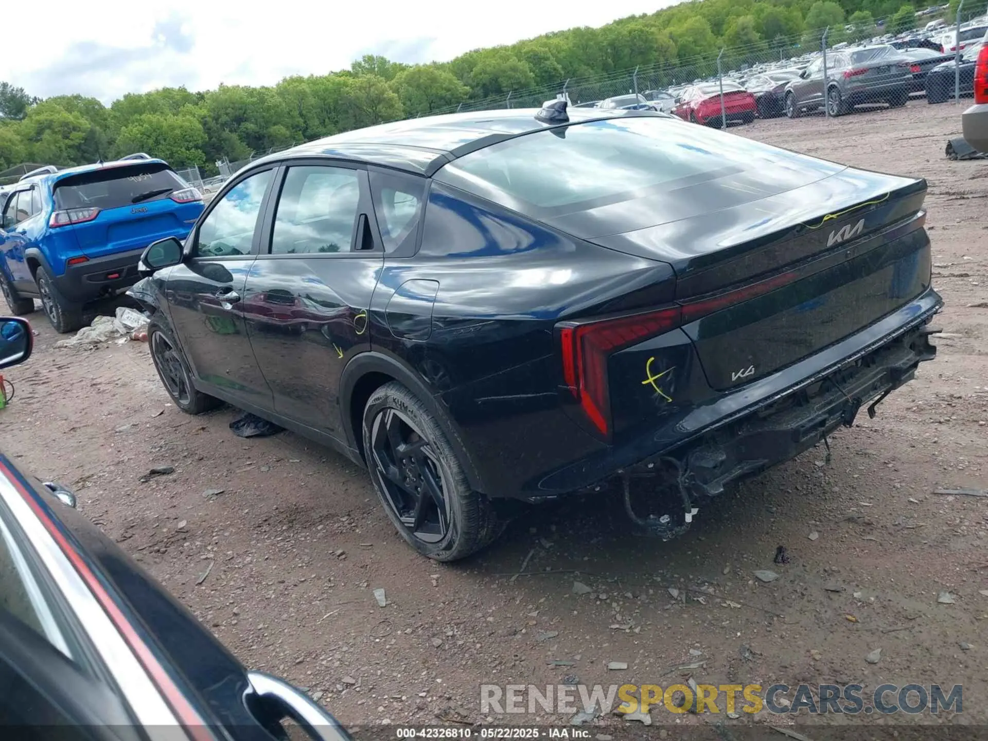 3 fotografías del automóvil dañado 3KPFU4DE8SE027744 KIA K4 2025