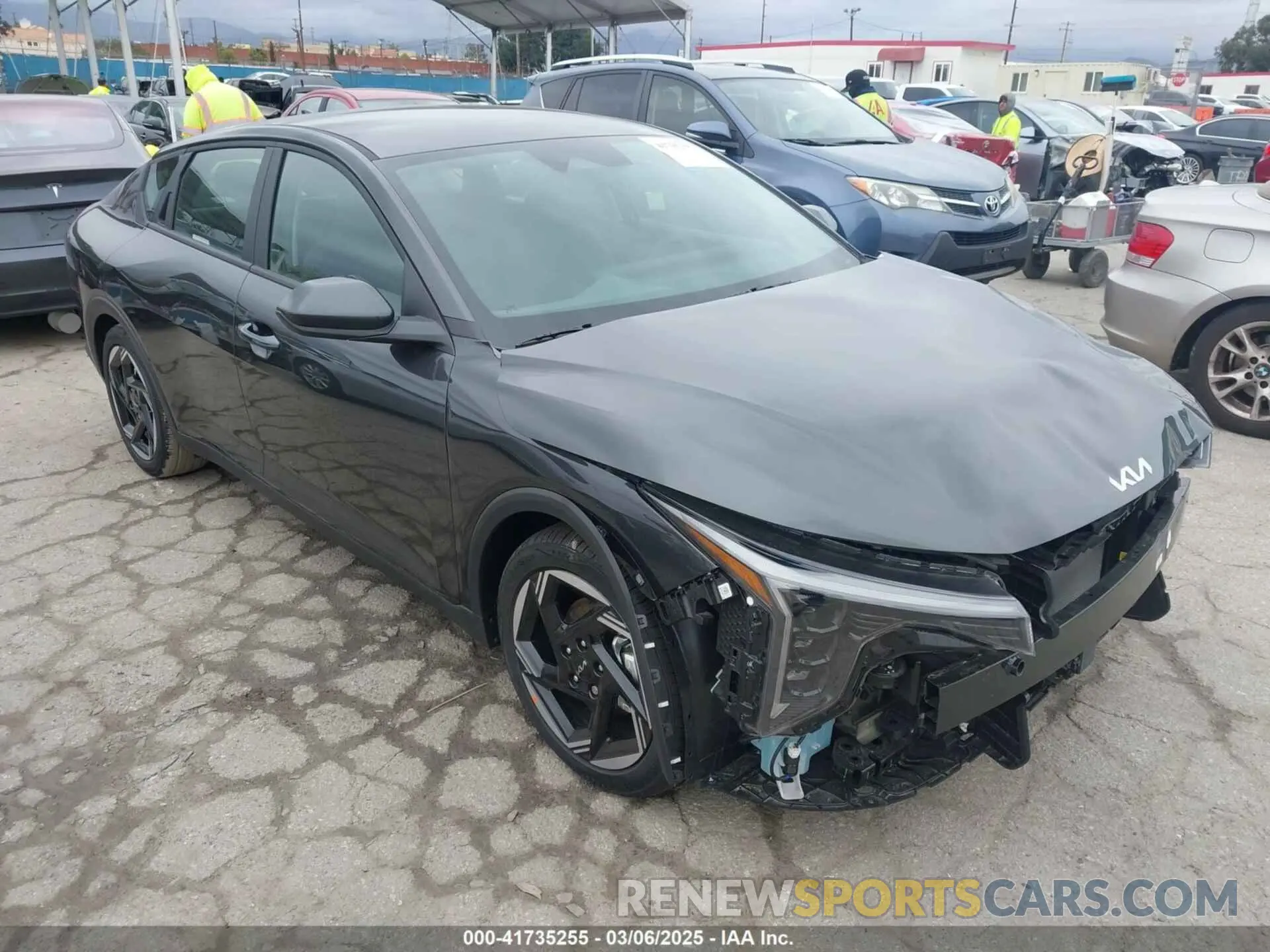 1 fotografías del automóvil dañado 3KPFU4DE9SE034492 KIA K4 2025