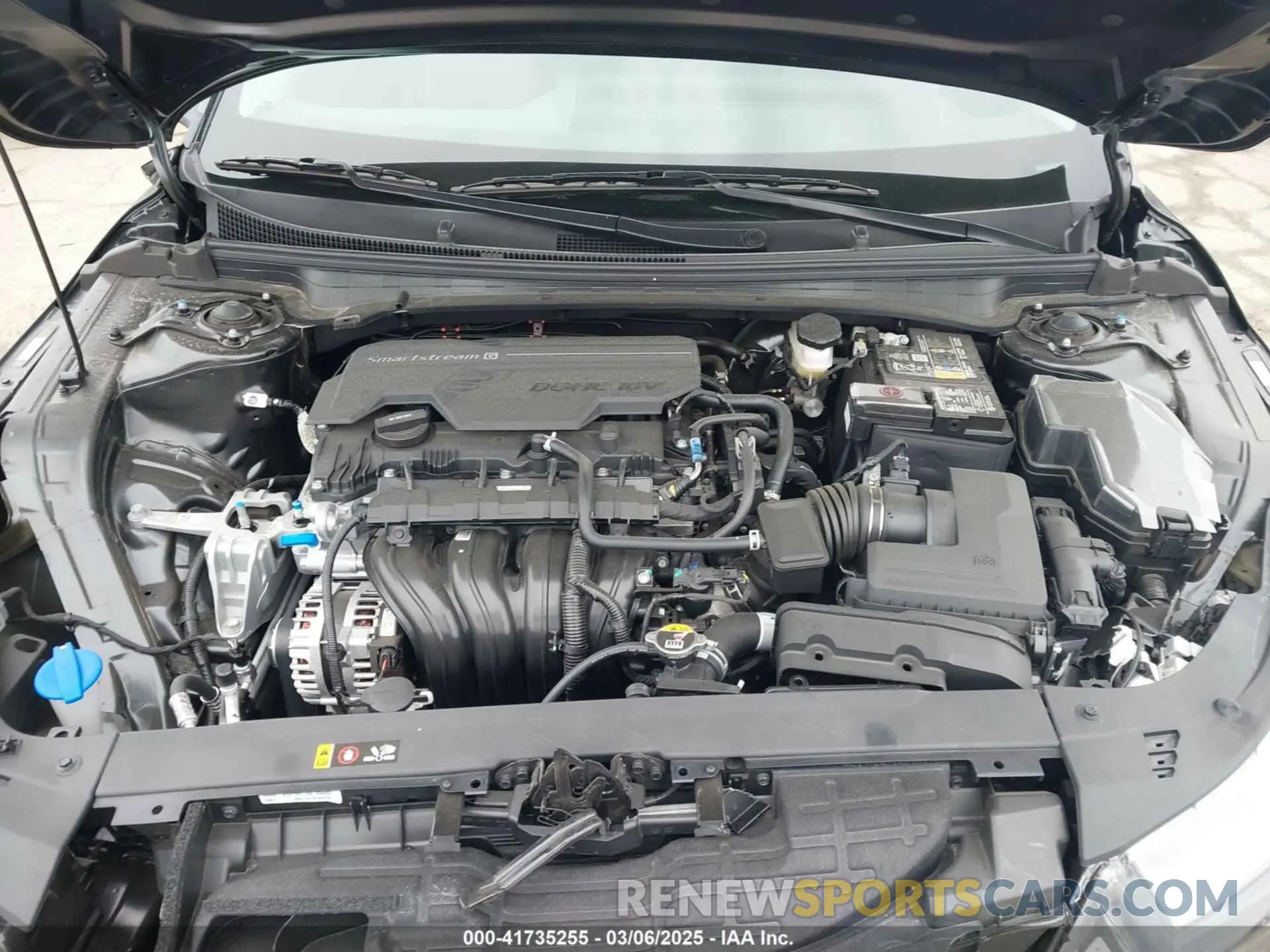 10 fotografías del automóvil dañado 3KPFU4DE9SE034492 KIA K4 2025