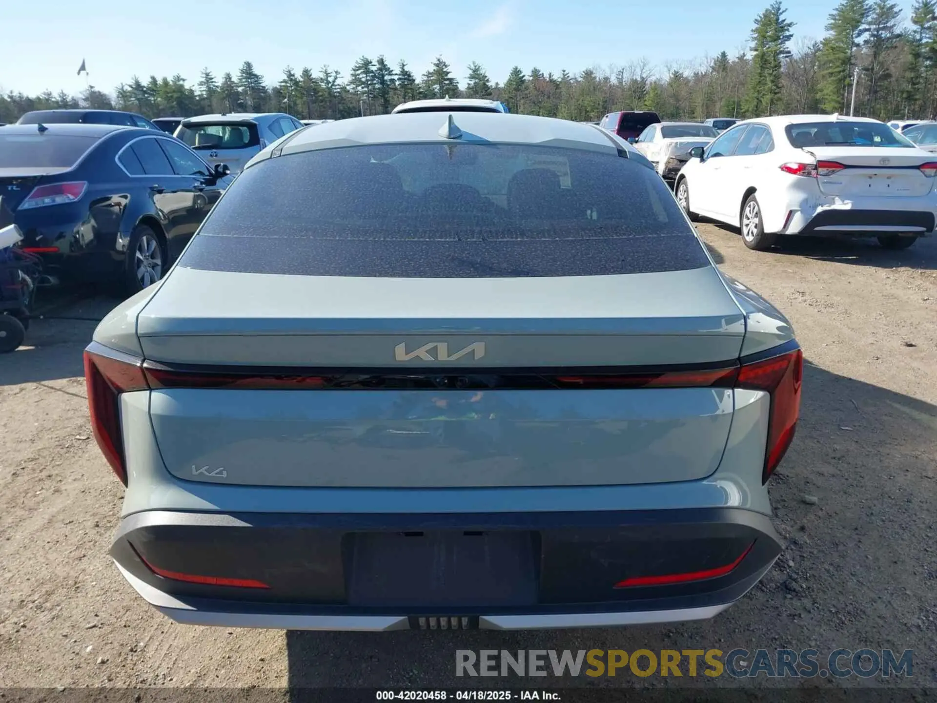 17 fotografías del automóvil dañado 3KPFU4DE9SE048361 KIA K4 2025