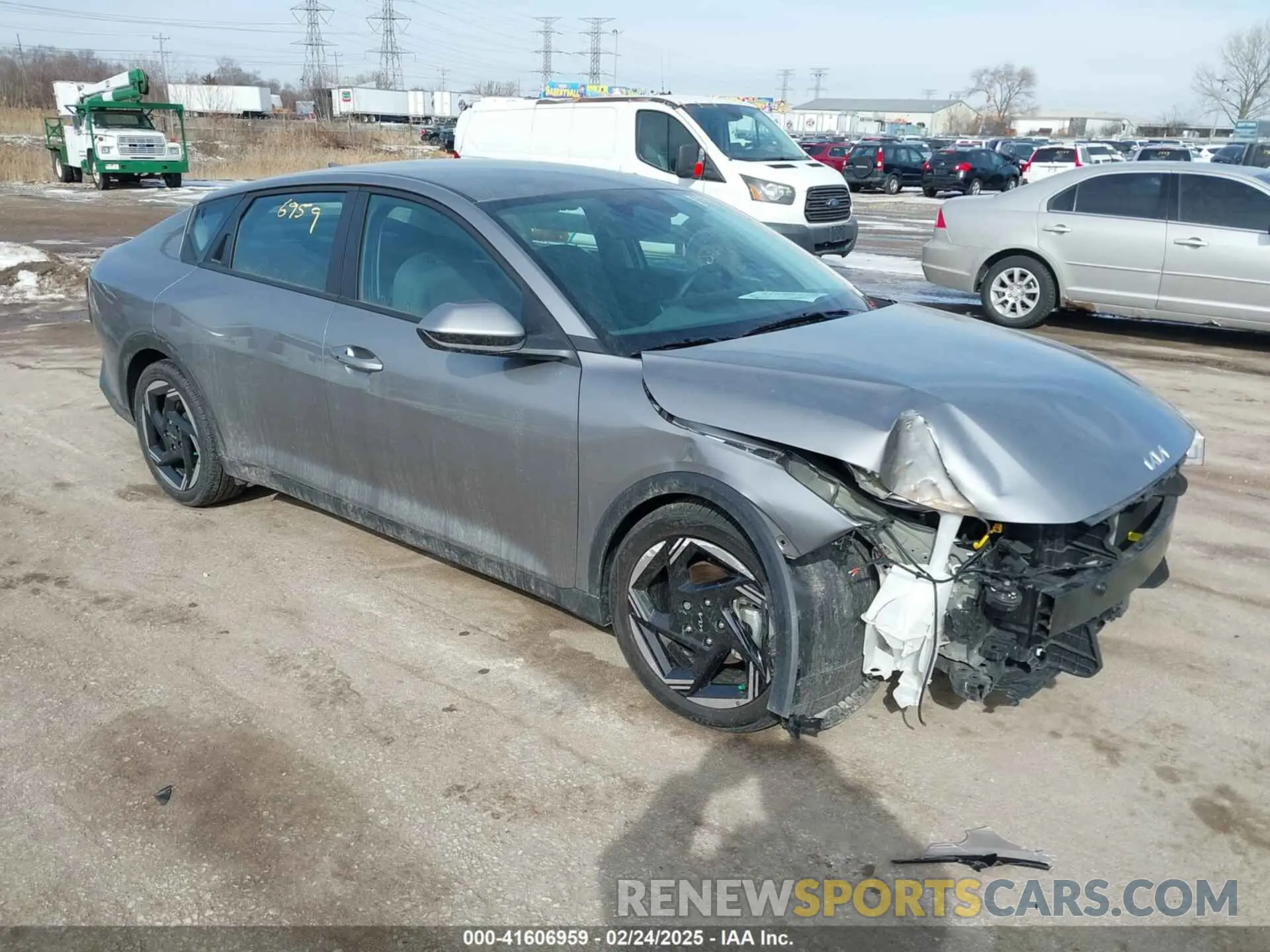 1 fotografías del automóvil dañado 3KPFU4DEXSE007673 KIA K4 2025