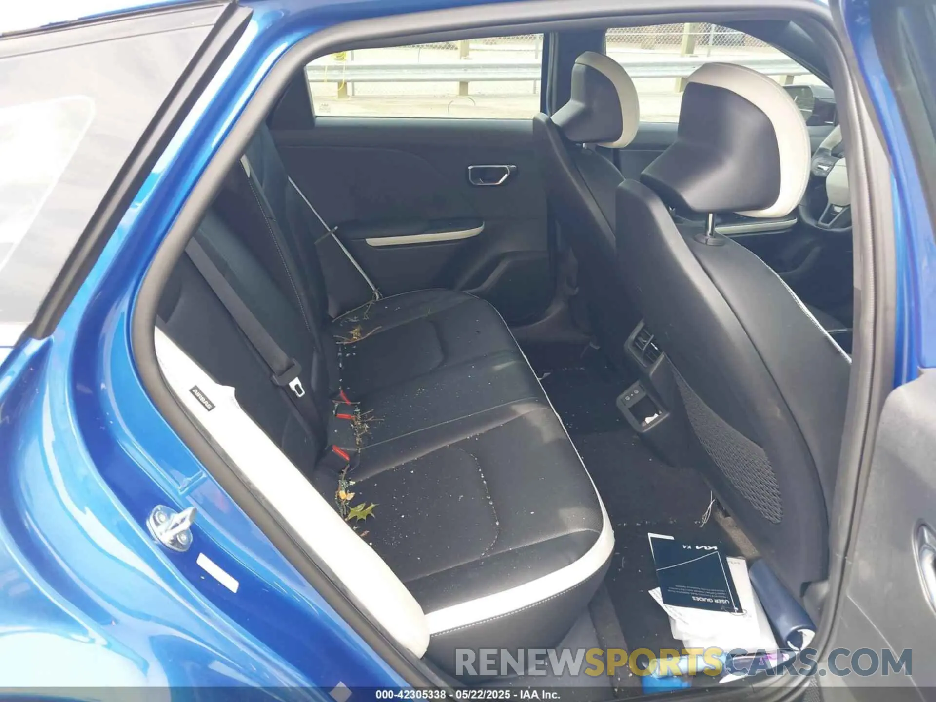 8 fotografías del automóvil dañado 3KPFW4DC0SE056423 KIA K4 2025