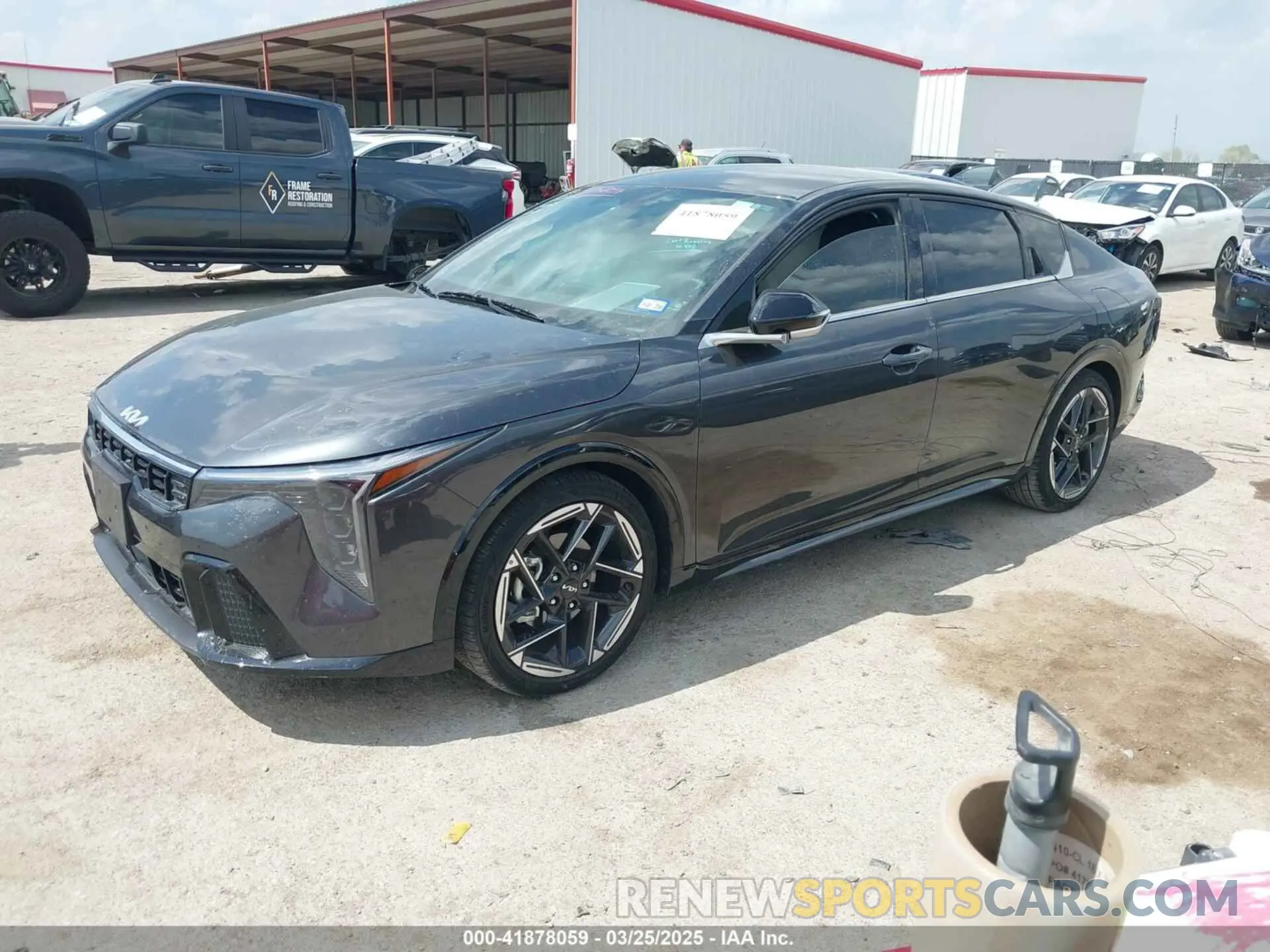 2 fotografías del automóvil dañado 3KPFW4DE0SE041860 KIA K4 2025