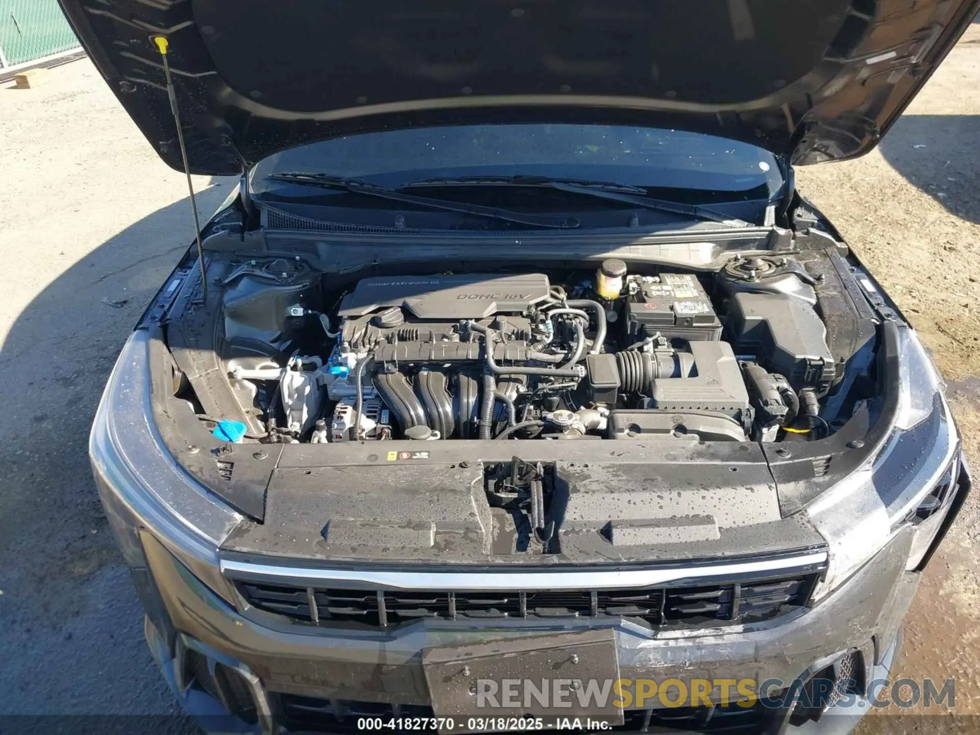 10 fotografías del automóvil dañado 3KPFW4DE3SE043618 KIA K4 2025