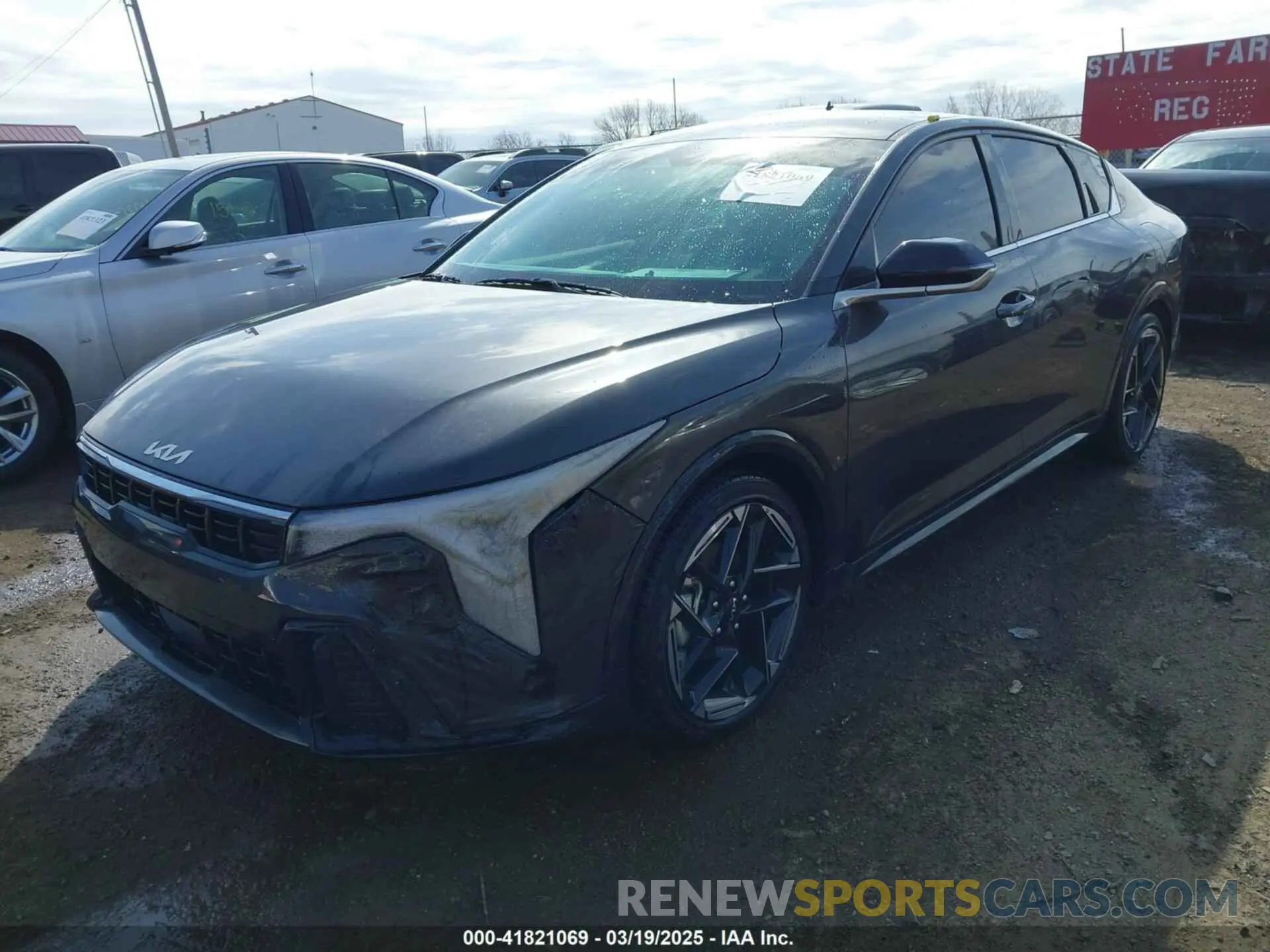 2 fotografías del automóvil dañado 3KPFW4DE5SE057617 KIA K4 2025