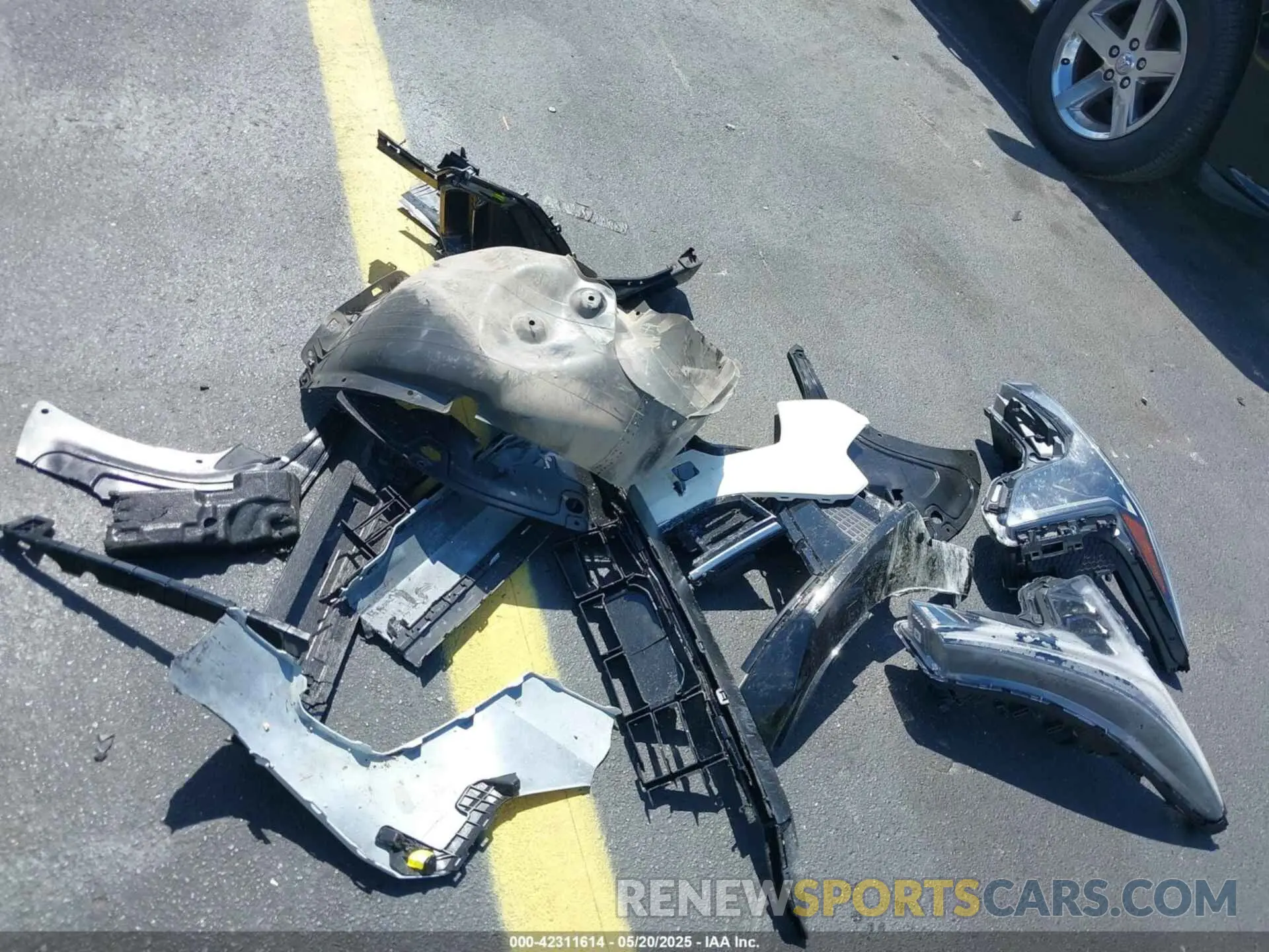 11 fotografías del automóvil dañado 3KPFW4DE9SE045003 KIA K4 2025