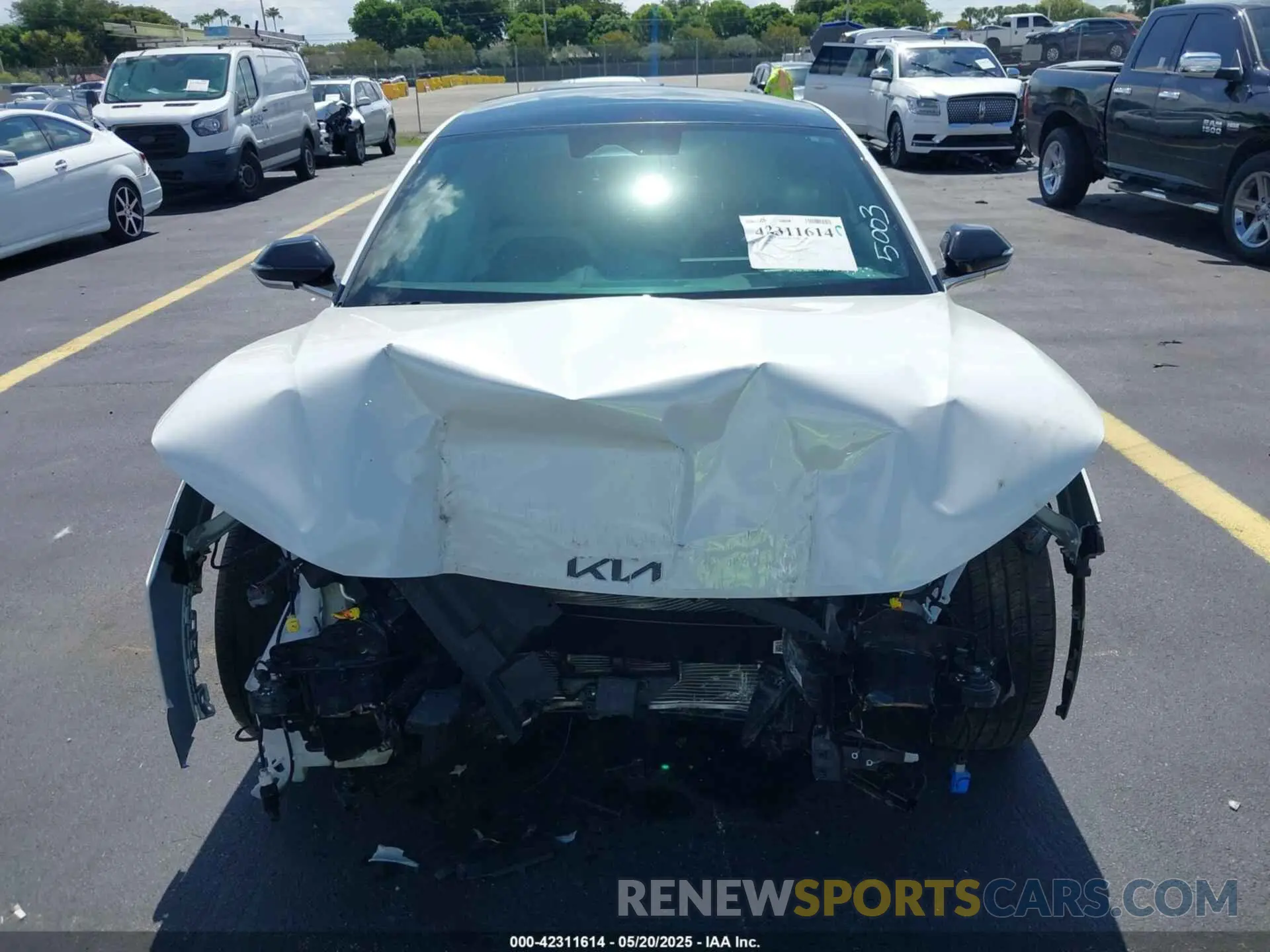 12 fotografías del automóvil dañado 3KPFW4DE9SE045003 KIA K4 2025