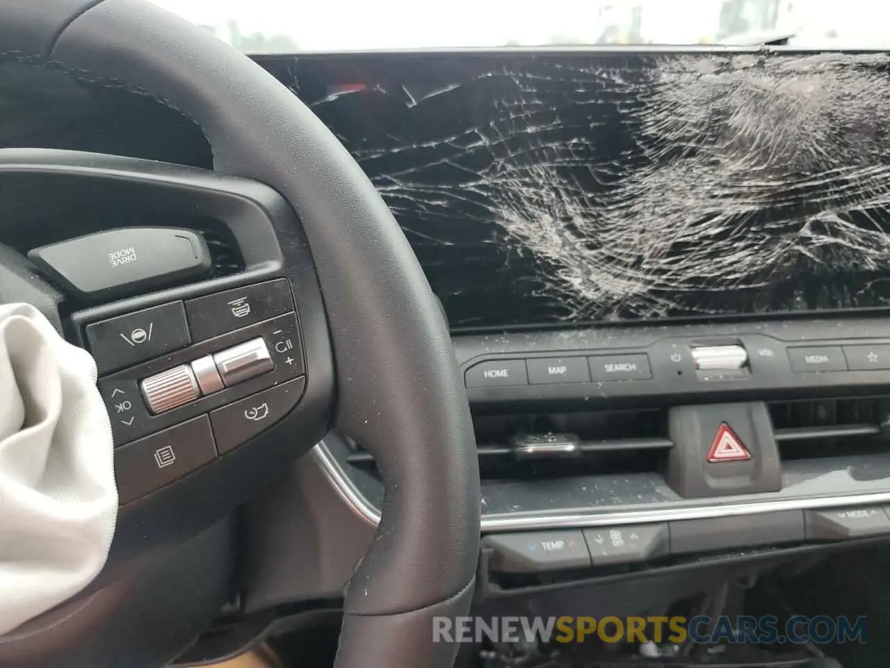 9 fotografías del automóvil dañado 3KPFU4DE3SE058934 KIA K4 EX 2025