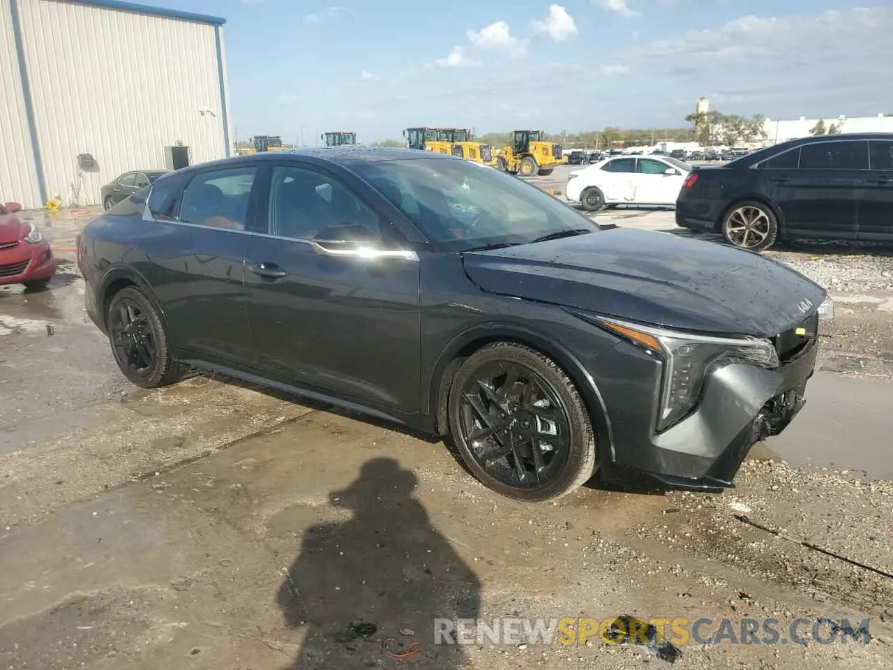 4 fotografías del automóvil dañado 3KPFW4DC0SE067227 KIA K4 GT-LINE 2025