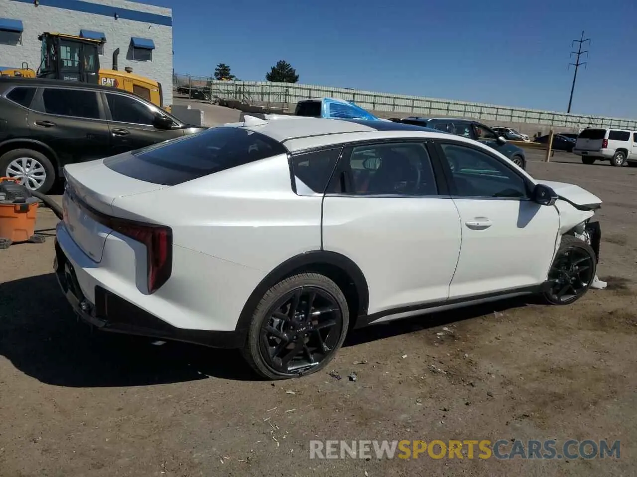 3 fotografías del automóvil dañado 3KPFW4DC5SE101713 KIA K4 GT-LINE 2025