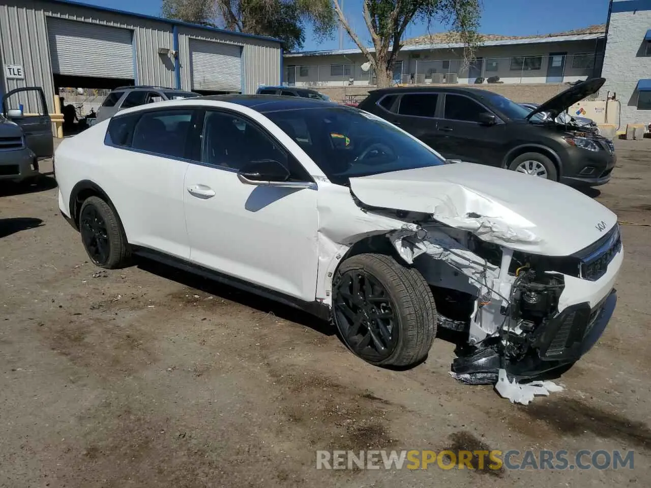 4 fotografías del automóvil dañado 3KPFW4DC5SE101713 KIA K4 GT-LINE 2025