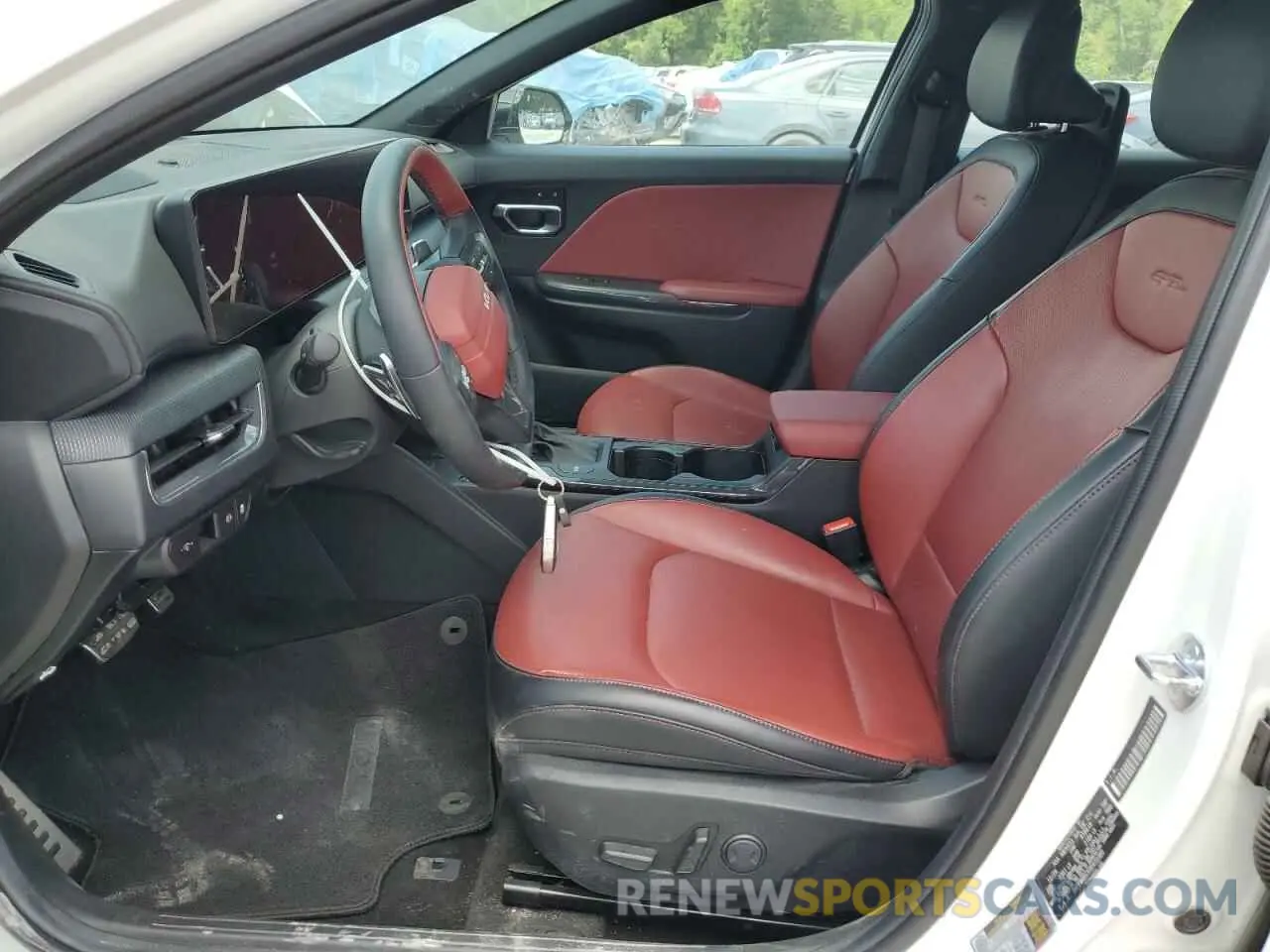 7 fotografías del automóvil dañado 3KPFW4DCXSE072385 KIA K4 GT-LINE 2025