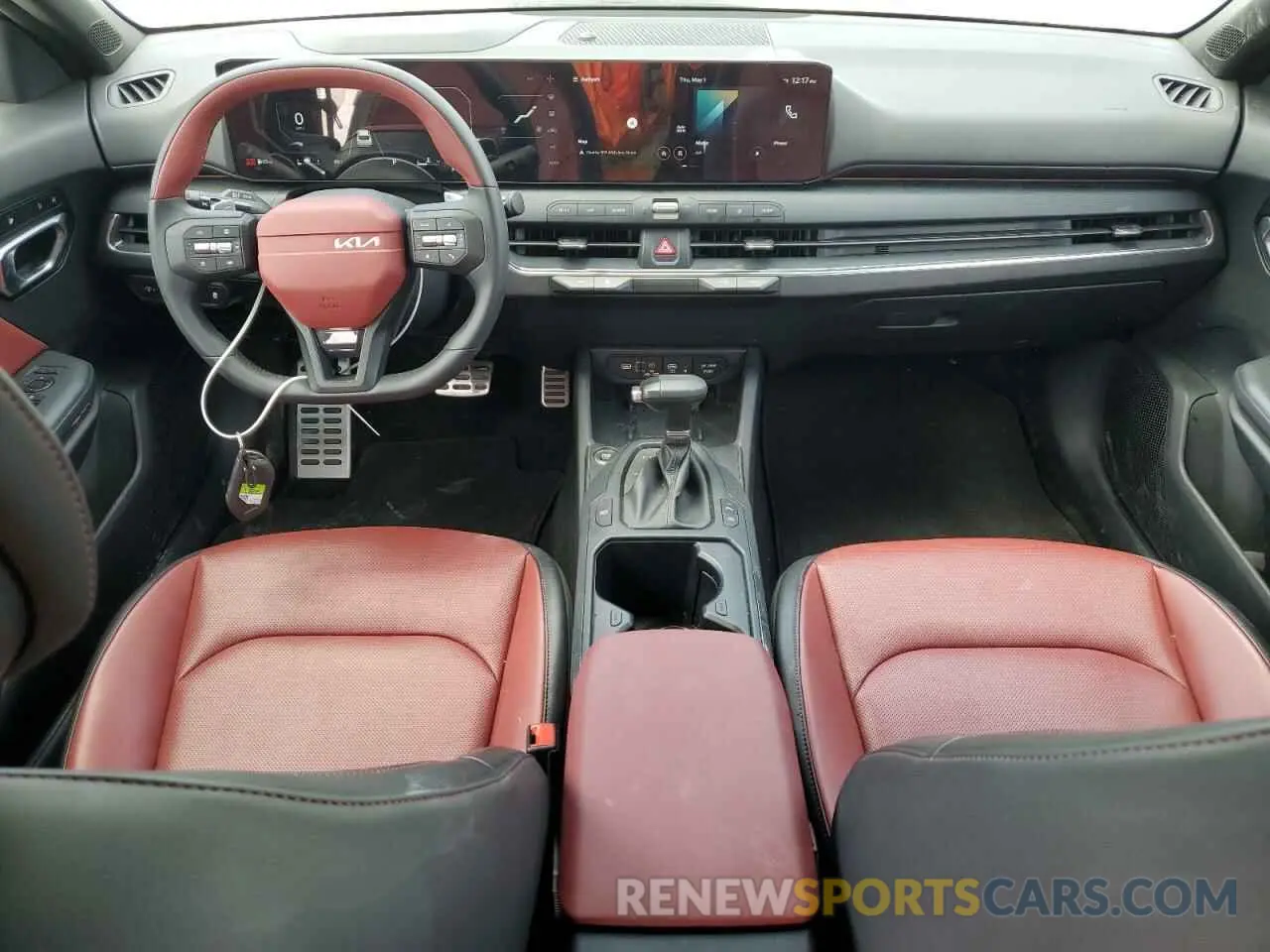 8 fotografías del automóvil dañado 3KPFW4DCXSE072385 KIA K4 GT-LINE 2025
