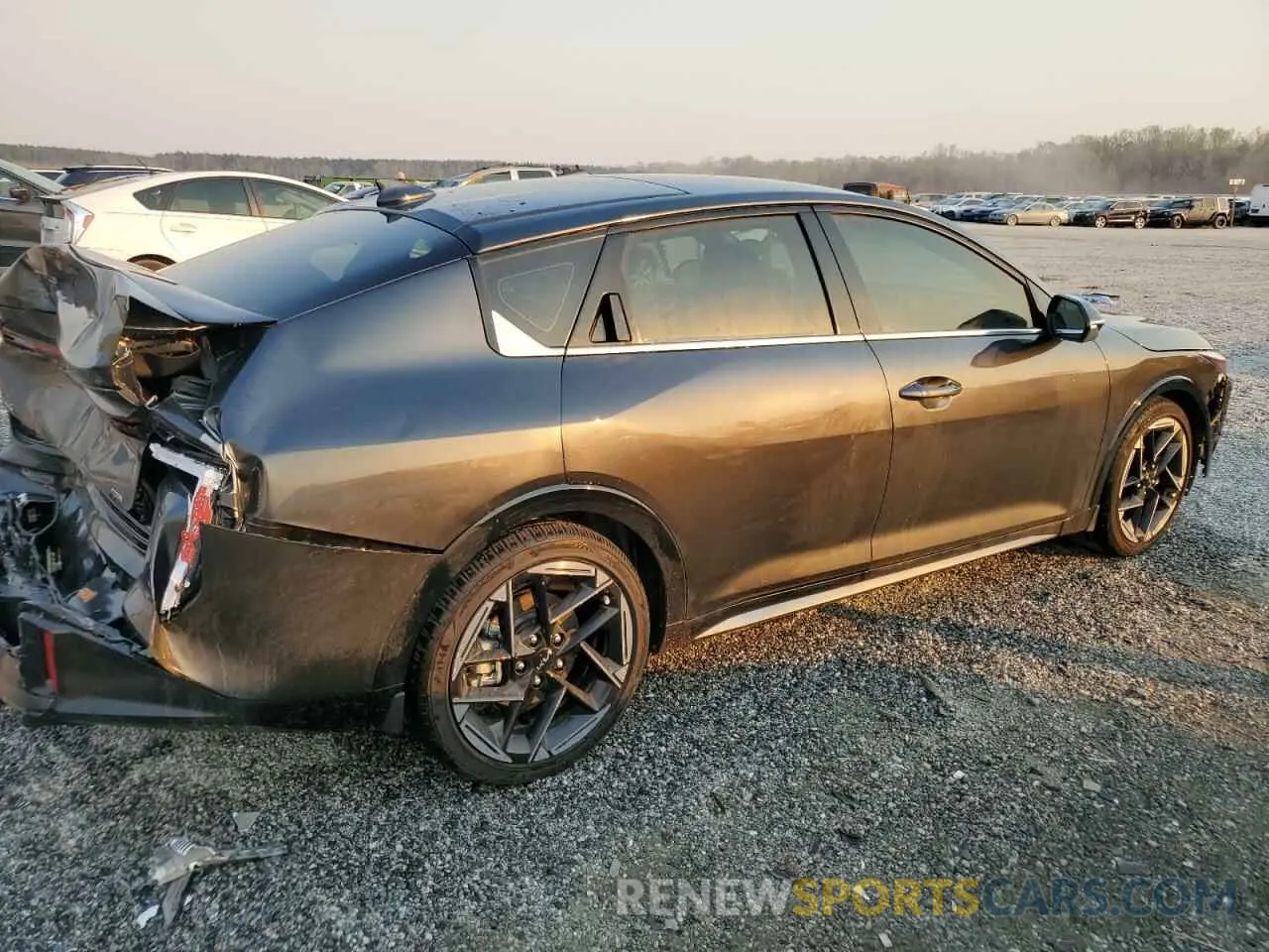 3 fotografías del automóvil dañado 3KPFW4DE0SE063292 KIA K4 GT LINE 2025