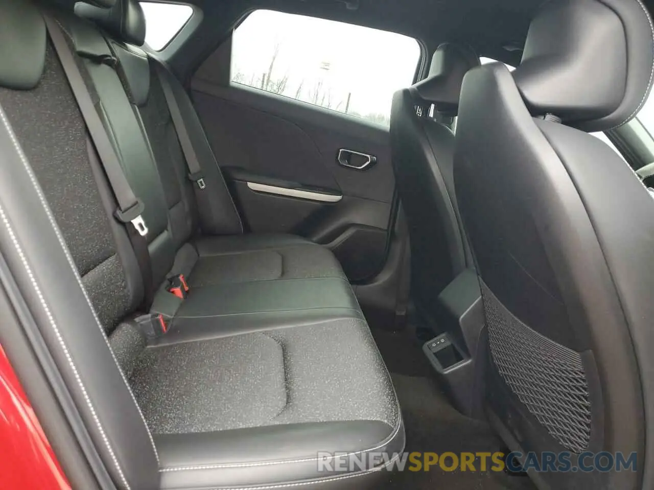 10 fotografías del automóvil dañado 3KPFW4DE1SE055007 KIA K4 GT LINE 2025
