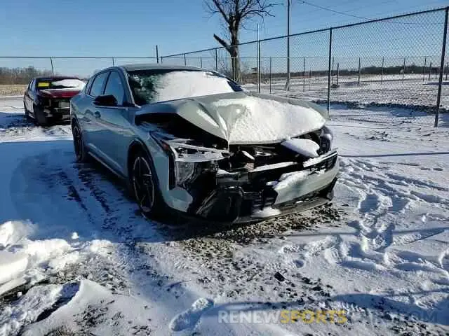10 fotografías del automóvil dañado 3KPFW4DE6SE049686 KIA K4 GT LINE 2025