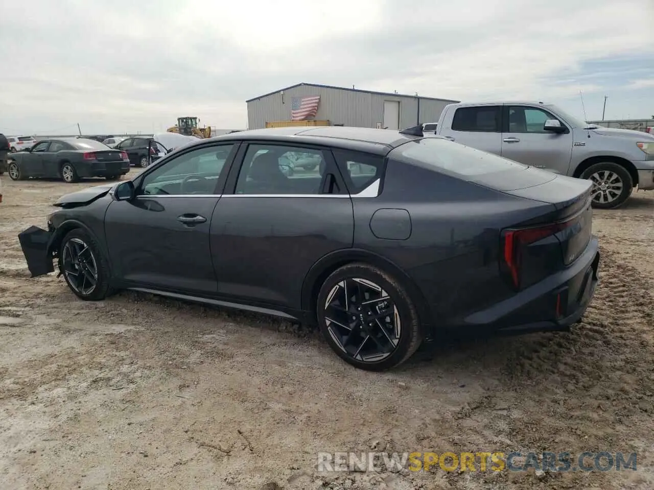 2 fotografías del automóvil dañado 3KPFW4DE9SE059208 KIA K4 GT LINE 2025