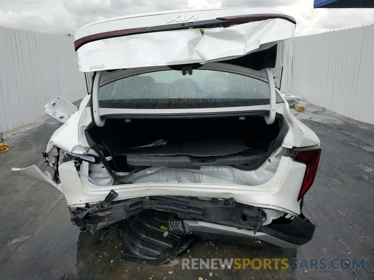 6 fotografías del automóvil dañado 3KPFT4DE0SE085463 KIA K4 LX 2025
