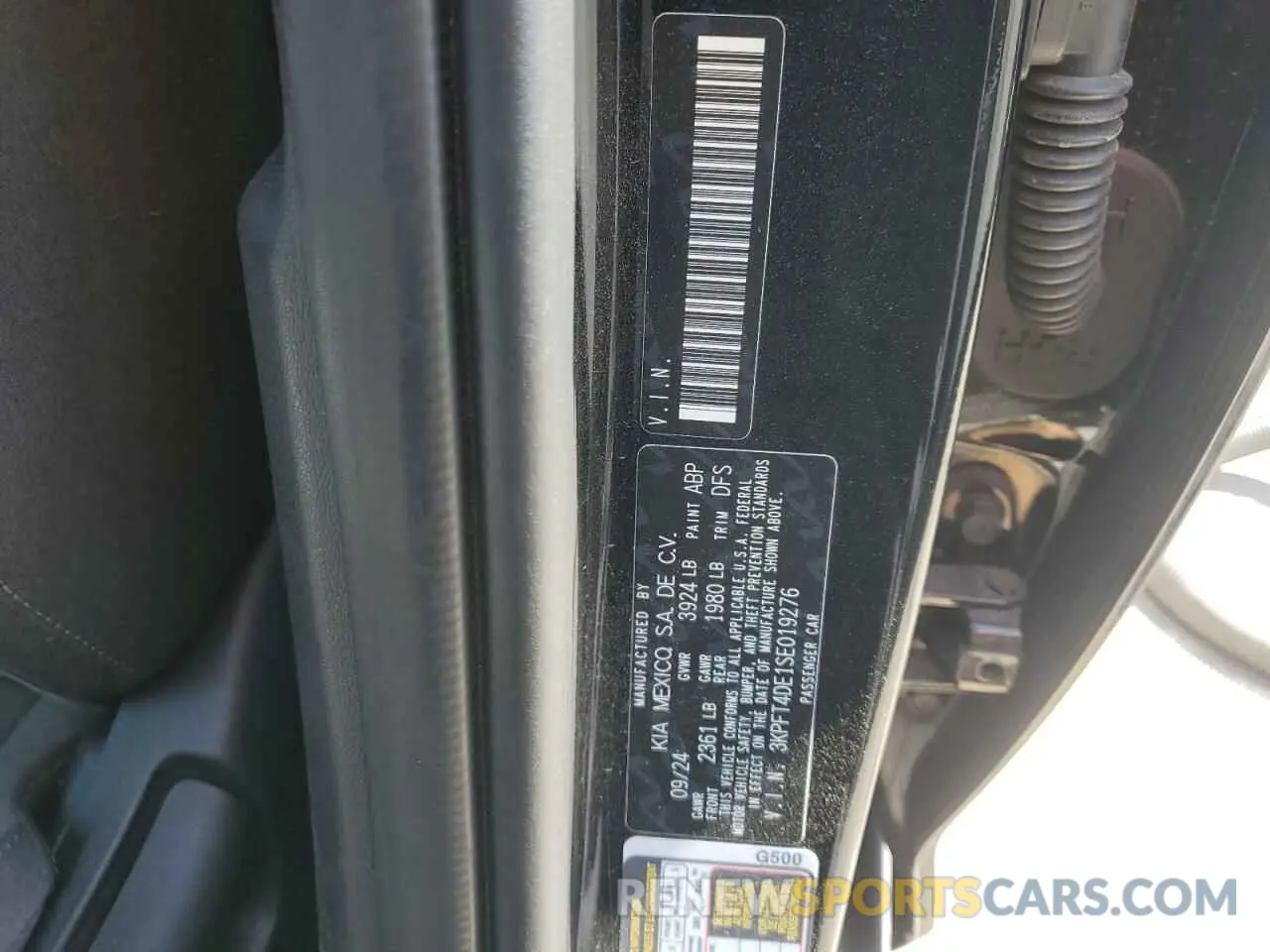 12 fotografías del automóvil dañado 3KPFT4DE1SE019276 KIA K4 LX 2025