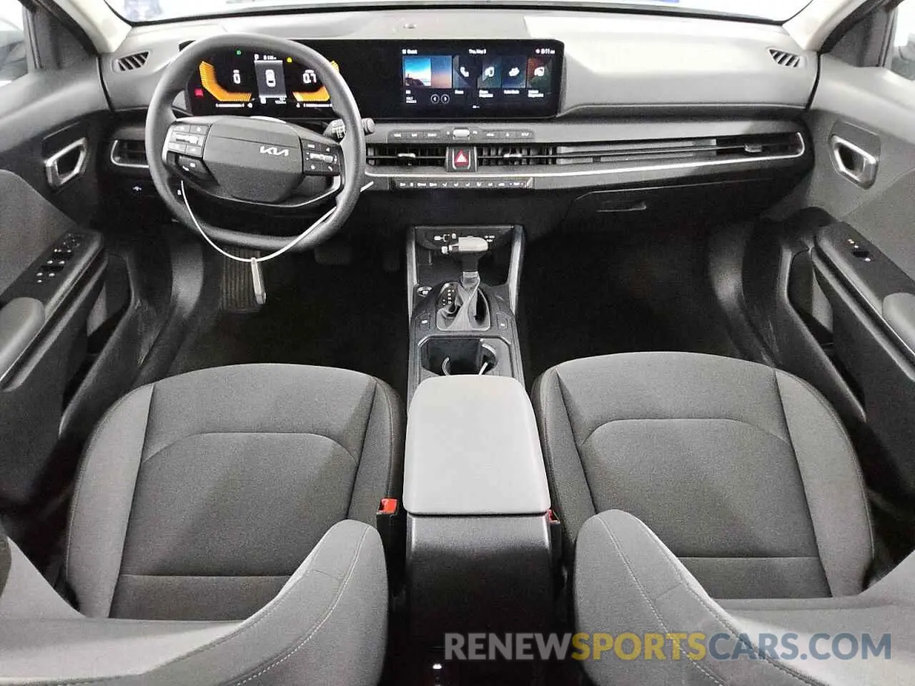 8 fotografías del automóvil dañado 3KPFT4DE3SE017156 KIA K4 LX 2025
