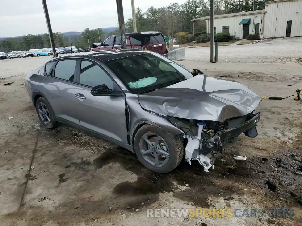 4 fotografías del automóvil dañado 3KPFT4DE3SE035740 KIA K4 LX 2025