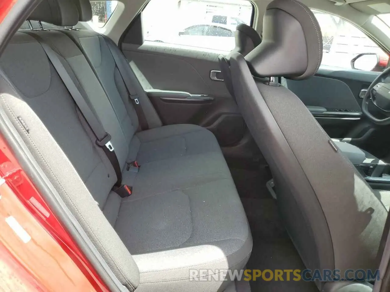 10 fotografías del automóvil dañado 3KPFT4DE3SE072187 KIA K4 LX 2025