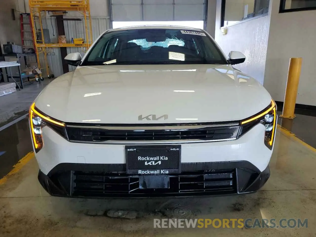 5 fotografías del automóvil dañado 3KPFT4DE5SE019667 KIA K4 LX 2025