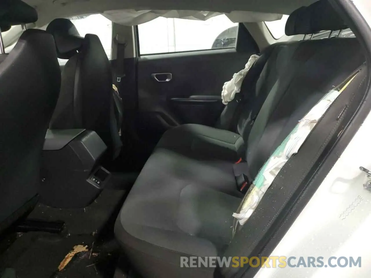 10 fotografías del automóvil dañado 3KPFT4DE5SE074359 KIA K4 LX 2025
