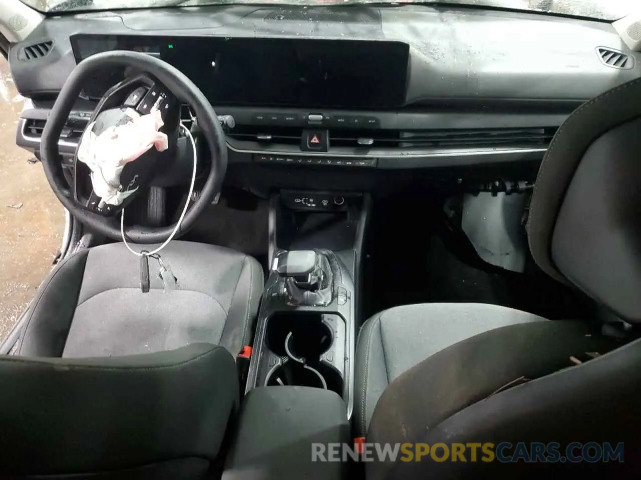 8 fotografías del automóvil dañado 3KPFT4DE5SE074359 KIA K4 LX 2025