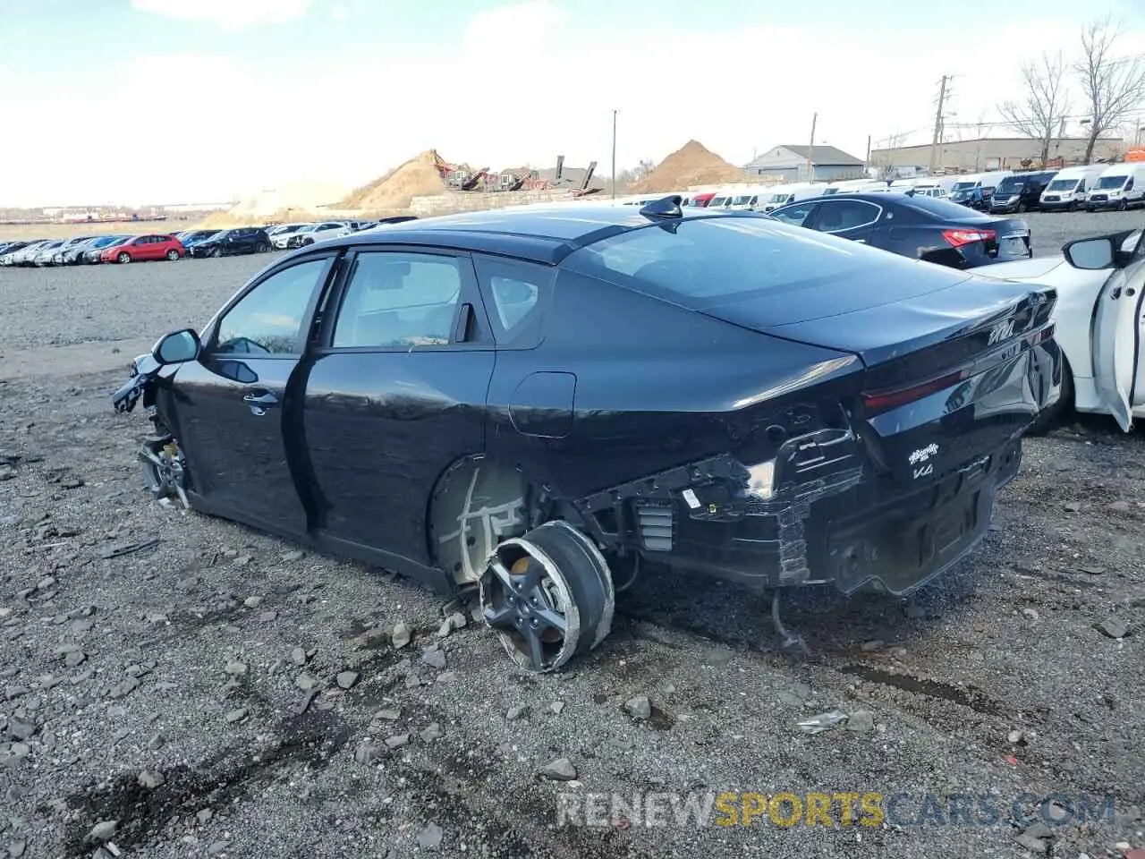 2 fotografías del automóvil dañado 3KPFT4DE6SE047316 KIA K4 LX 2025