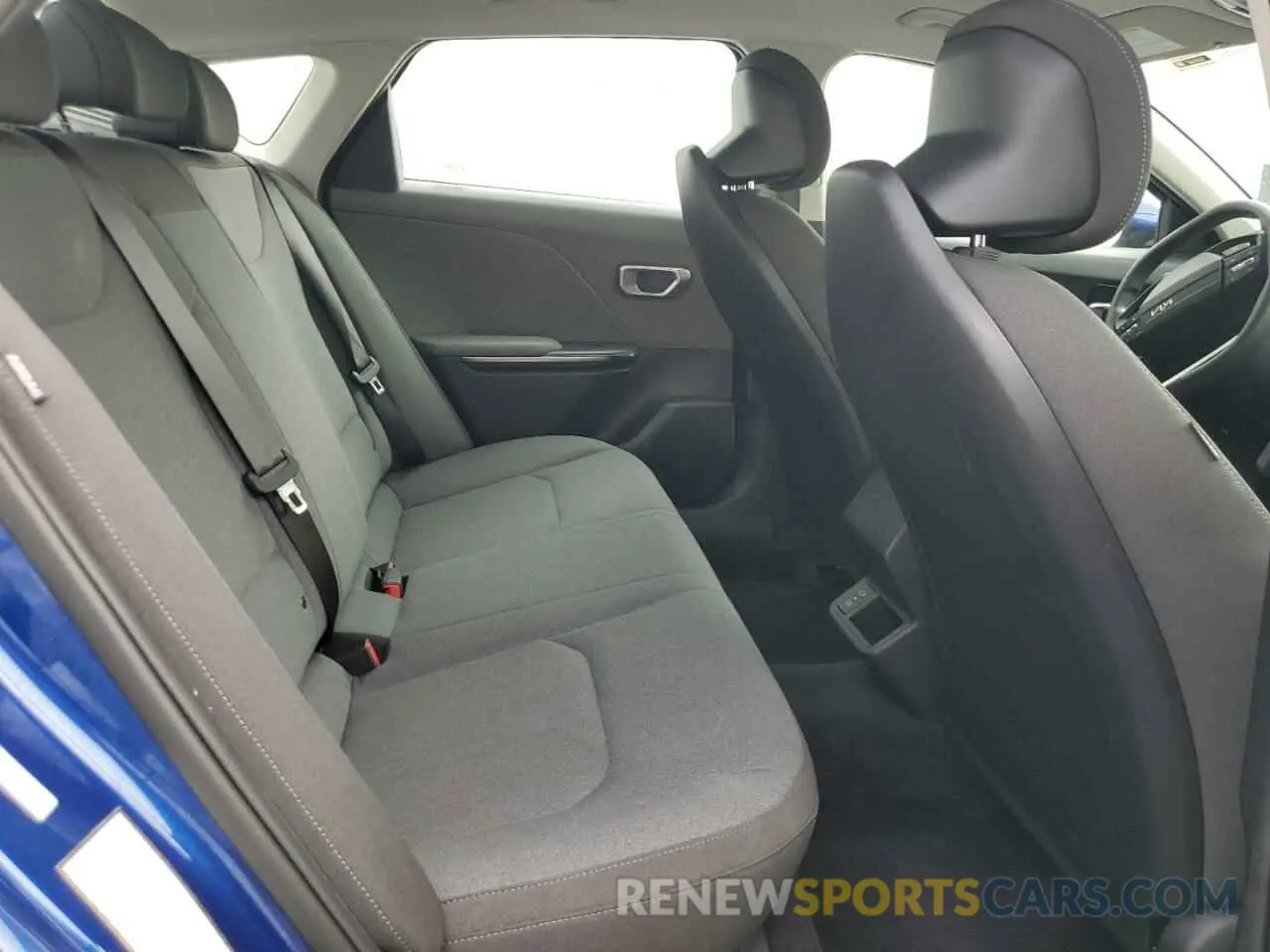 10 fotografías del automóvil dañado 3KPFT4DE6SE047641 KIA K4 LX 2025