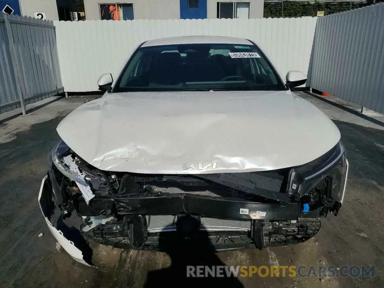 5 fotografías del automóvil dañado 3KPFT4DE6SE059319 KIA K4 LX 2025